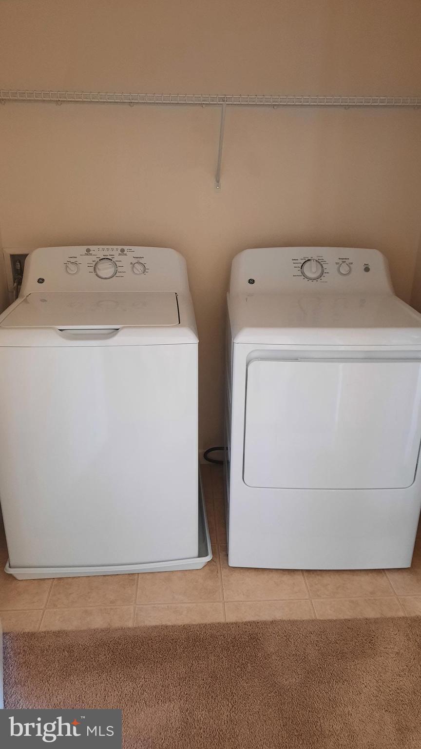 ADMIRALS QUAY - Residential Lease