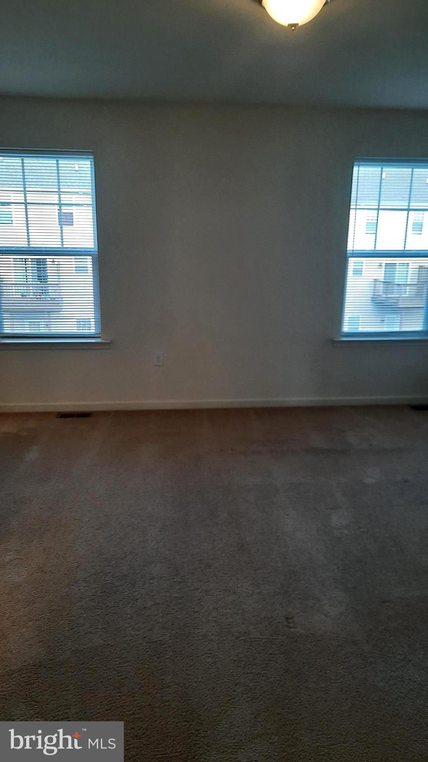 ADMIRALS QUAY - Residential Lease