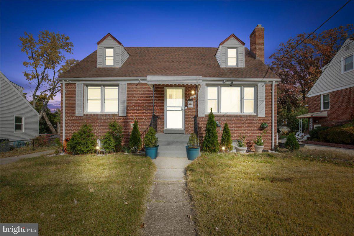 FOREST HEIGHTS - Residential Lease