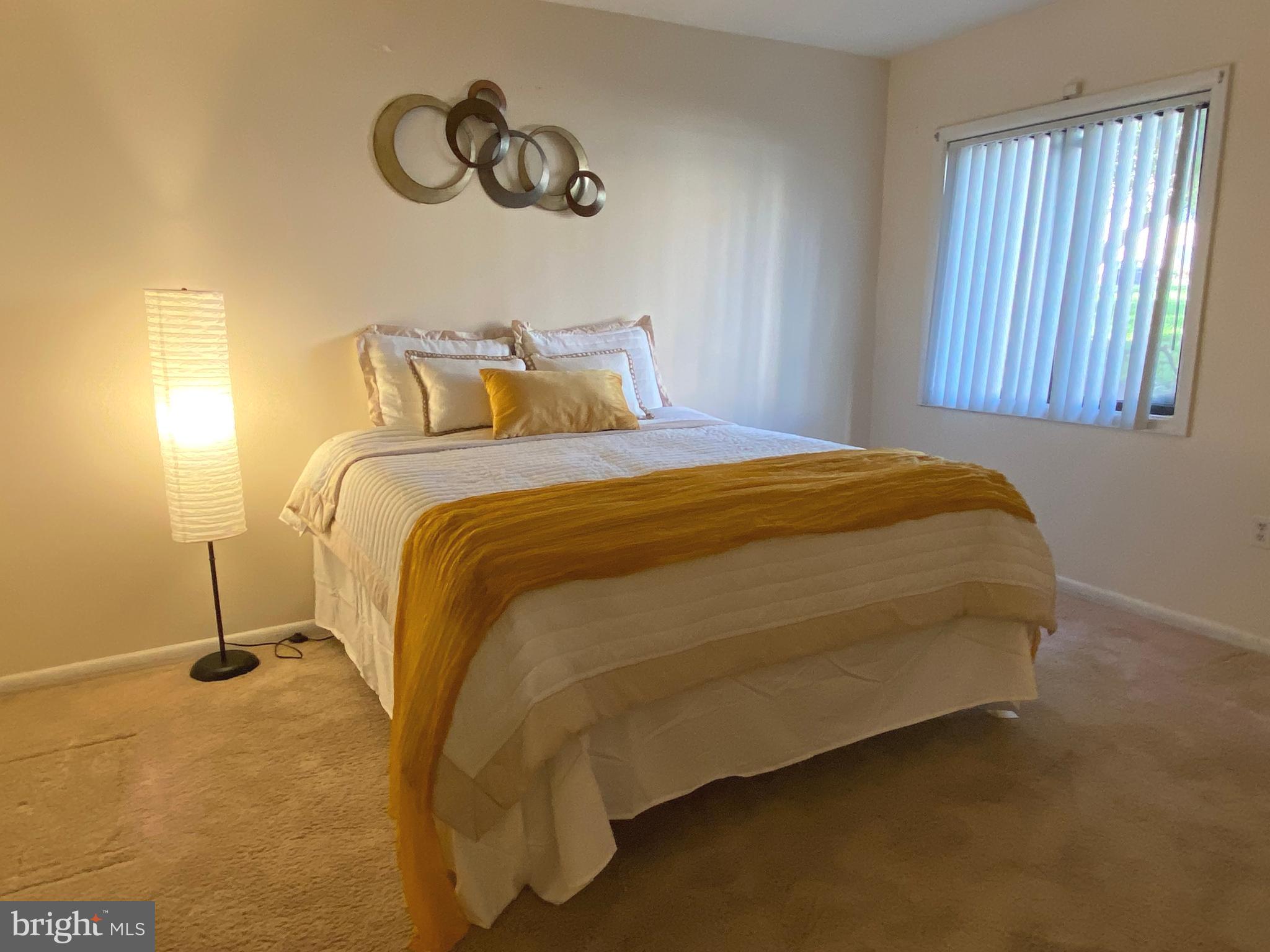 HUNTING RIDGE CONDOMINIUM - Residential