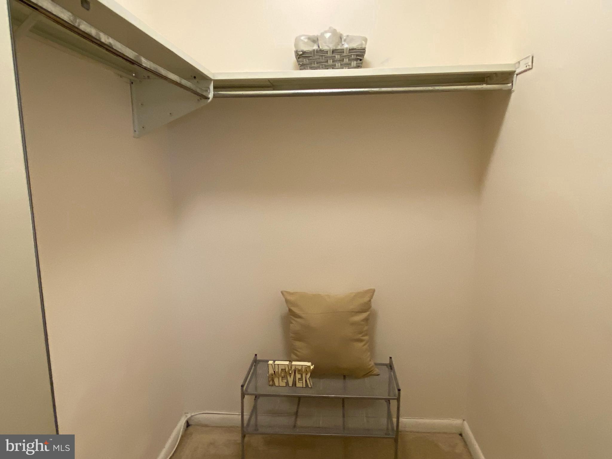 HUNTING RIDGE CONDOMINIUM - Residential