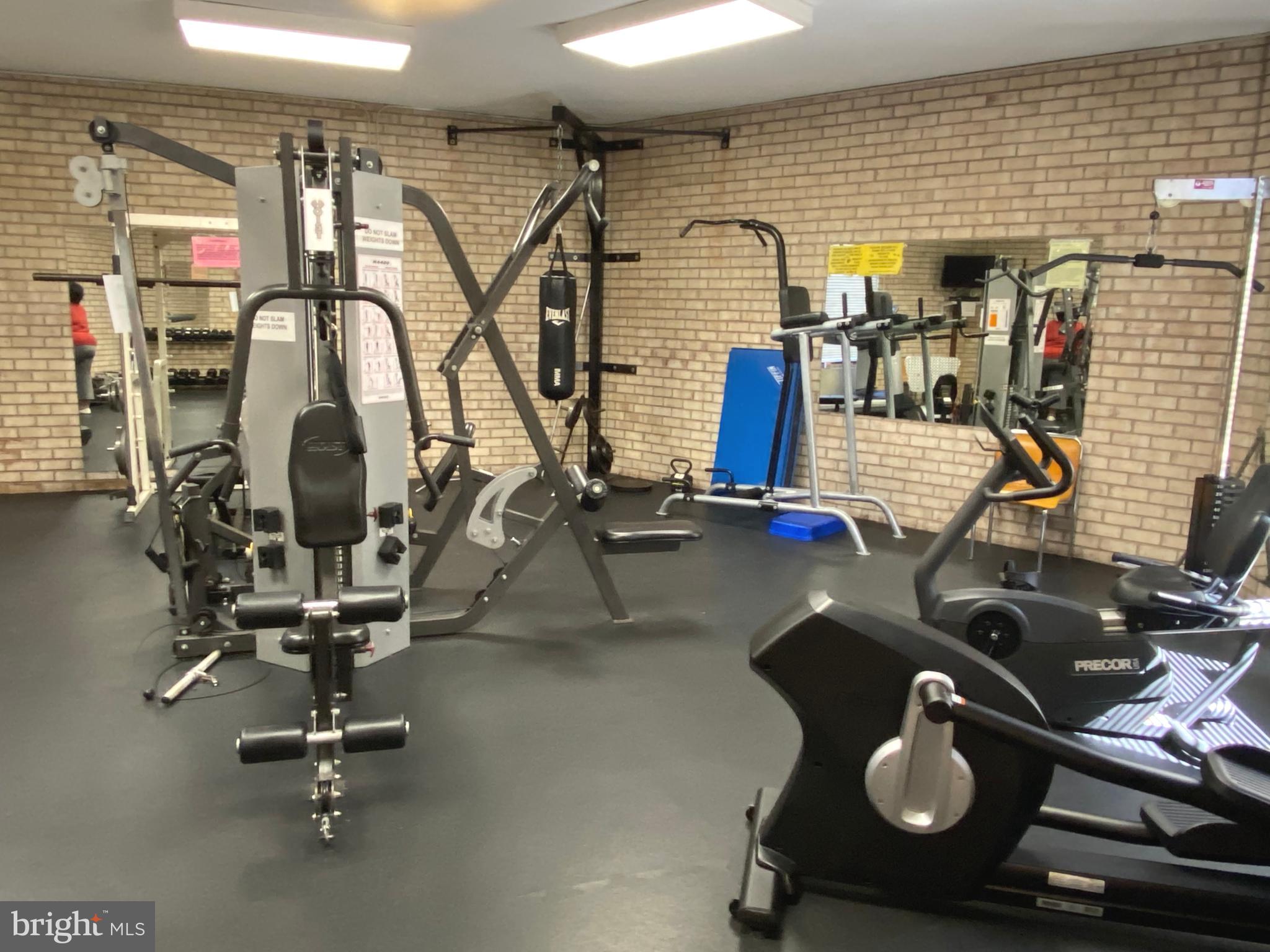 HUNTING RIDGE CONDOMINIUM - Residential