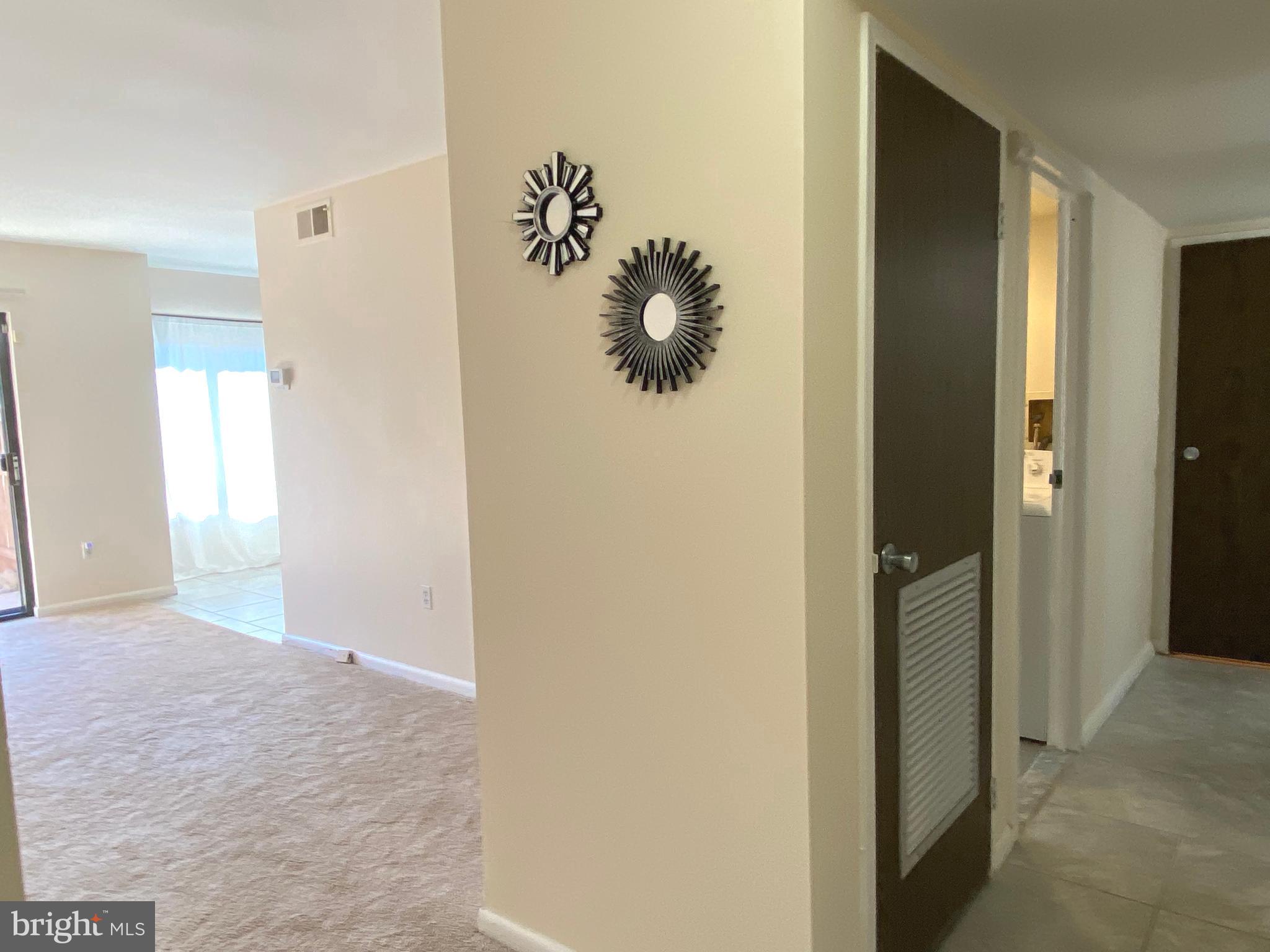 HUNTING RIDGE CONDOMINIUM - Residential