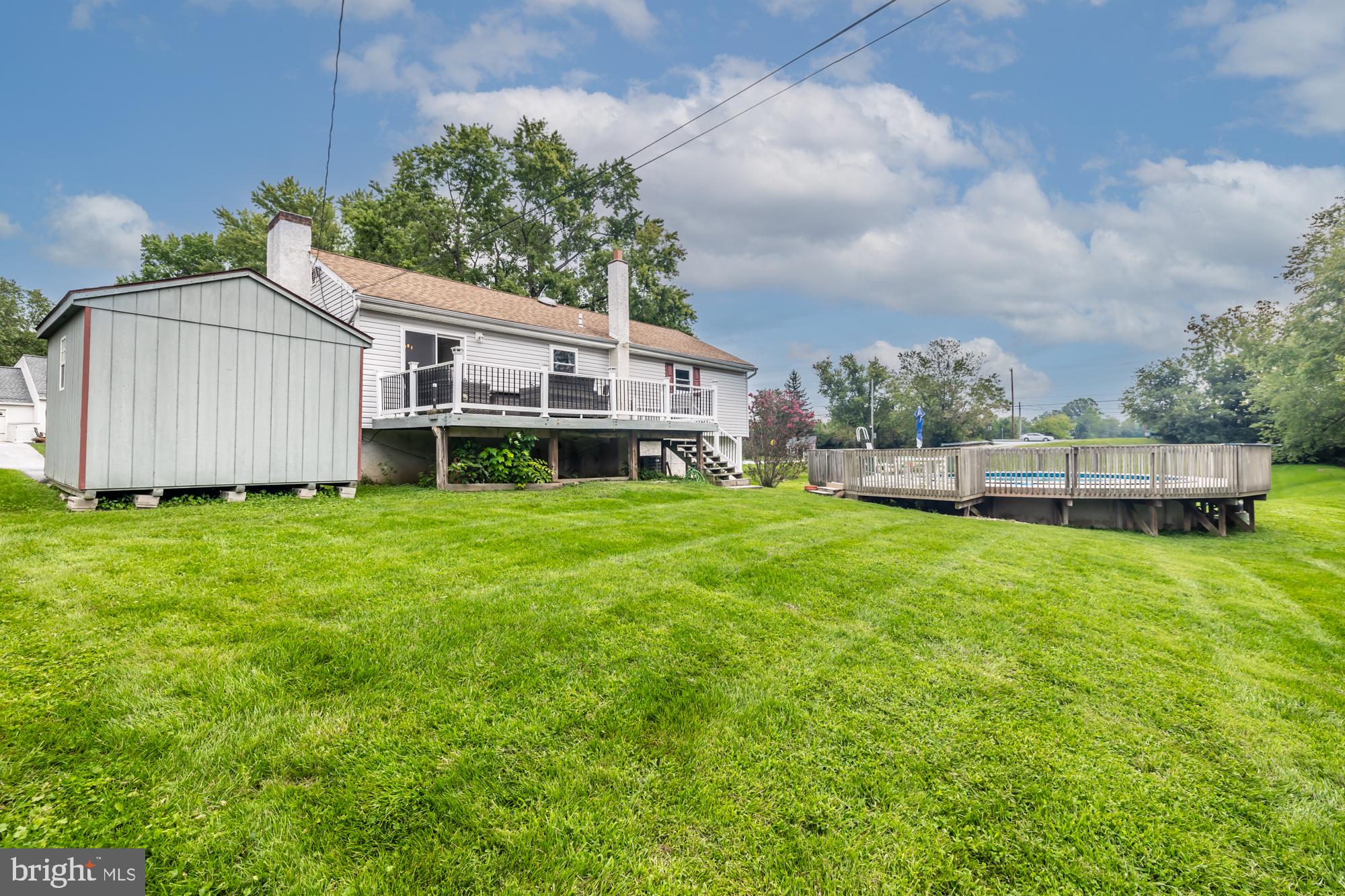 430 FARMHOUSE ROAD
