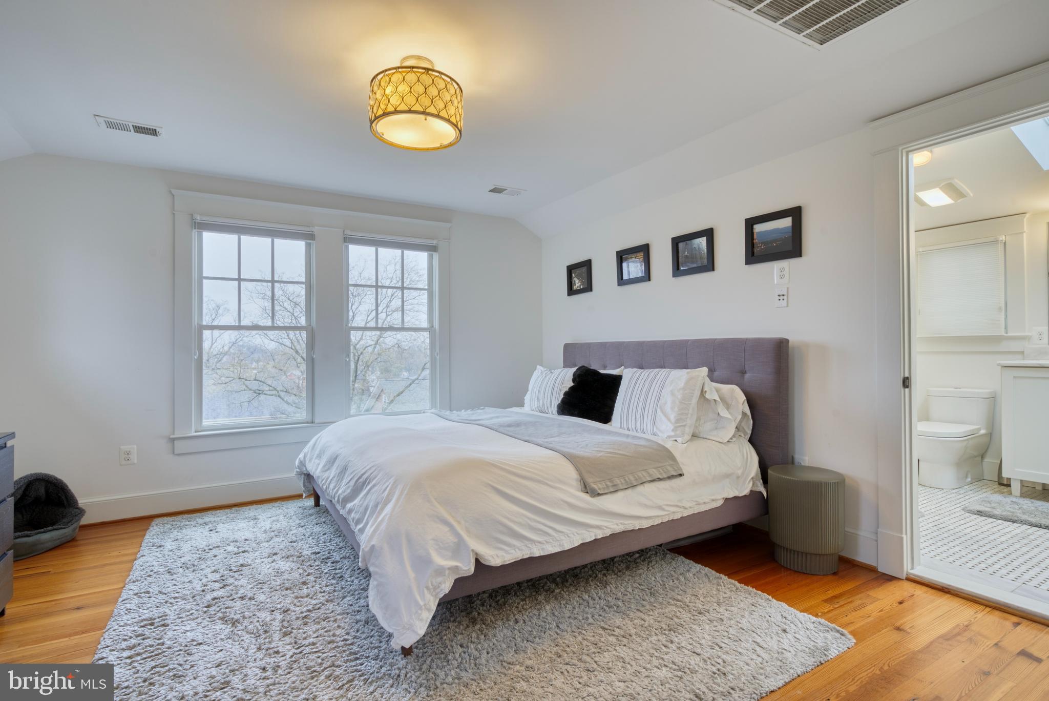 LYON PARK - Residential