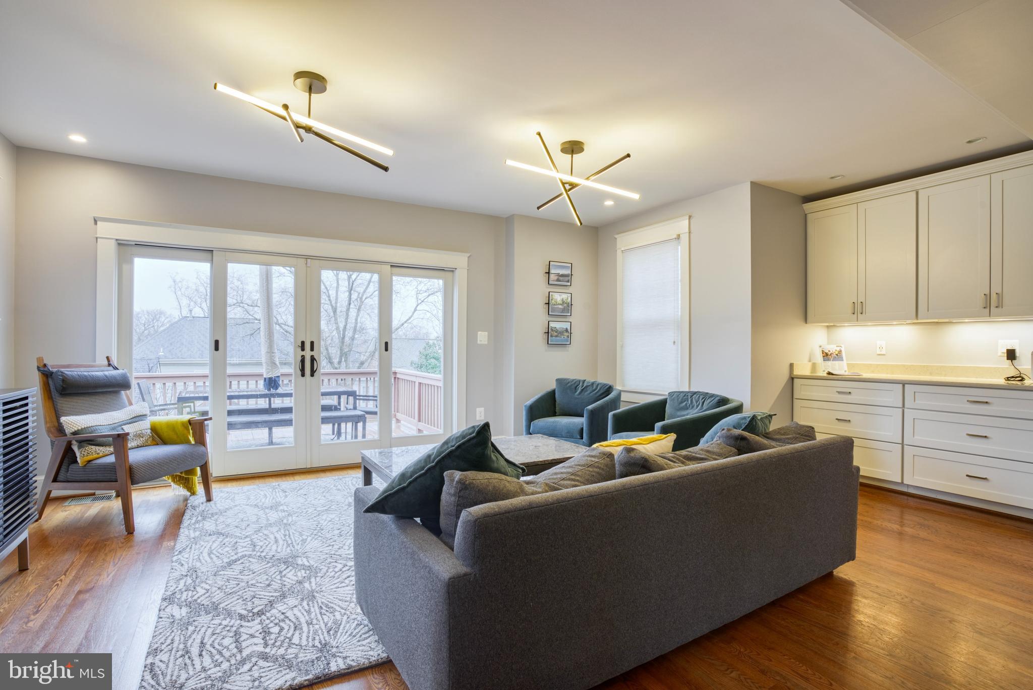 LYON PARK - Residential