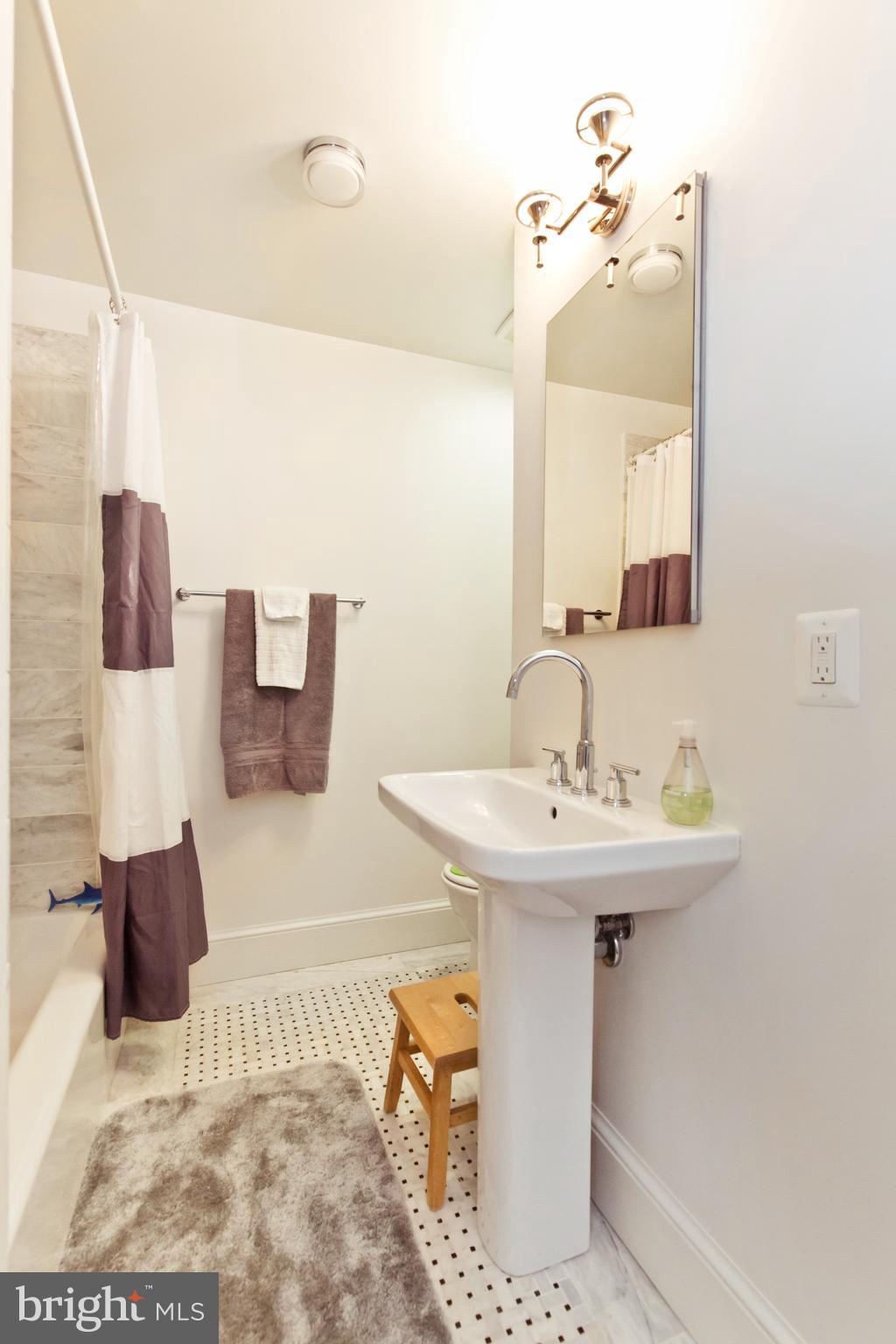 LYON PARK - Residential