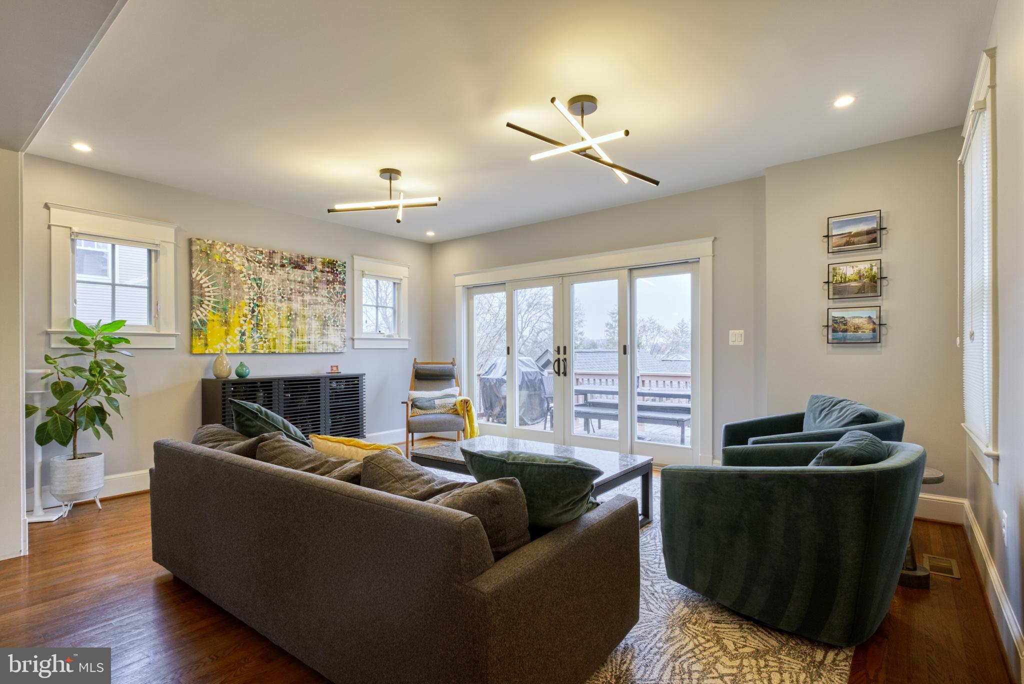 LYON PARK - Residential