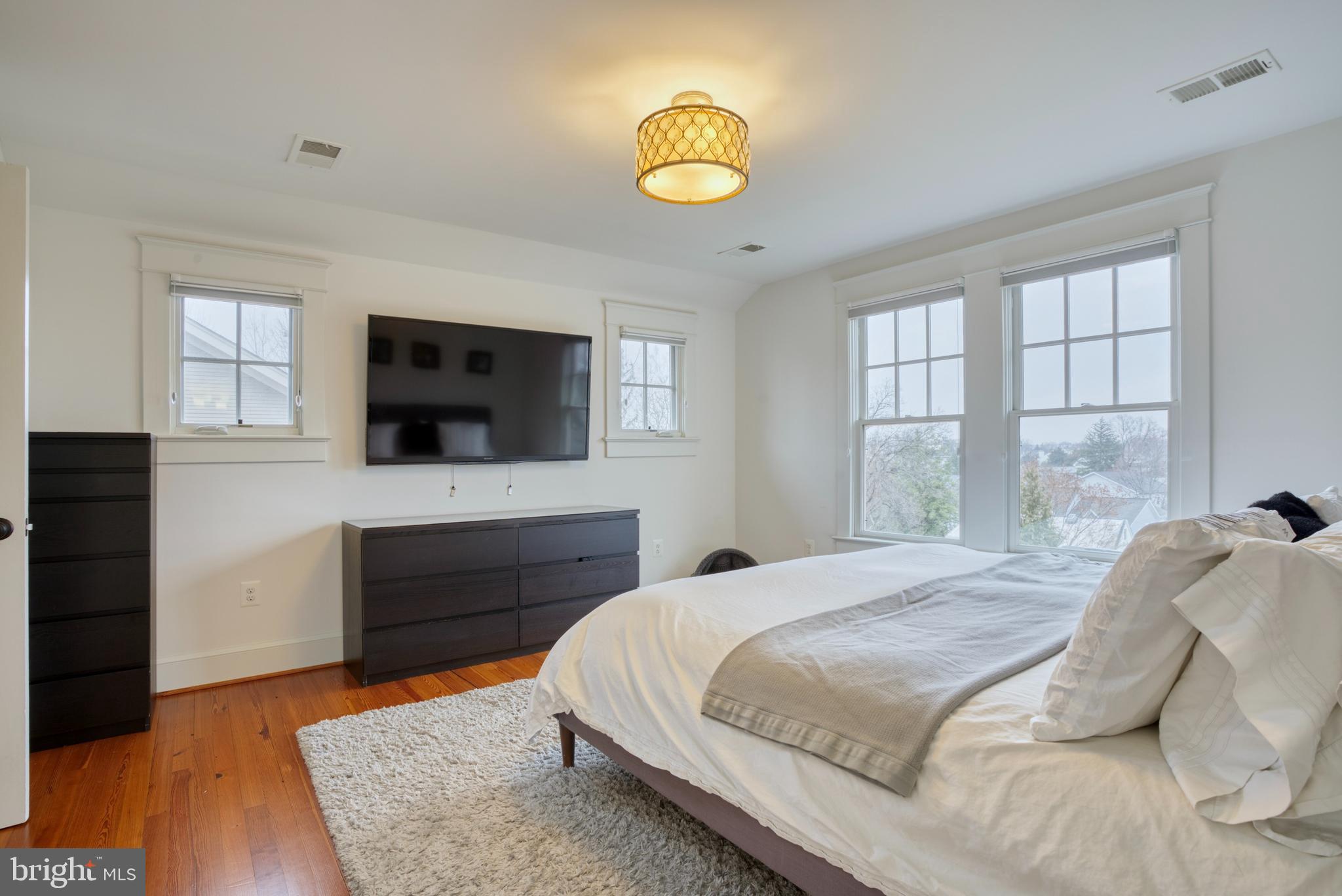 LYON PARK - Residential