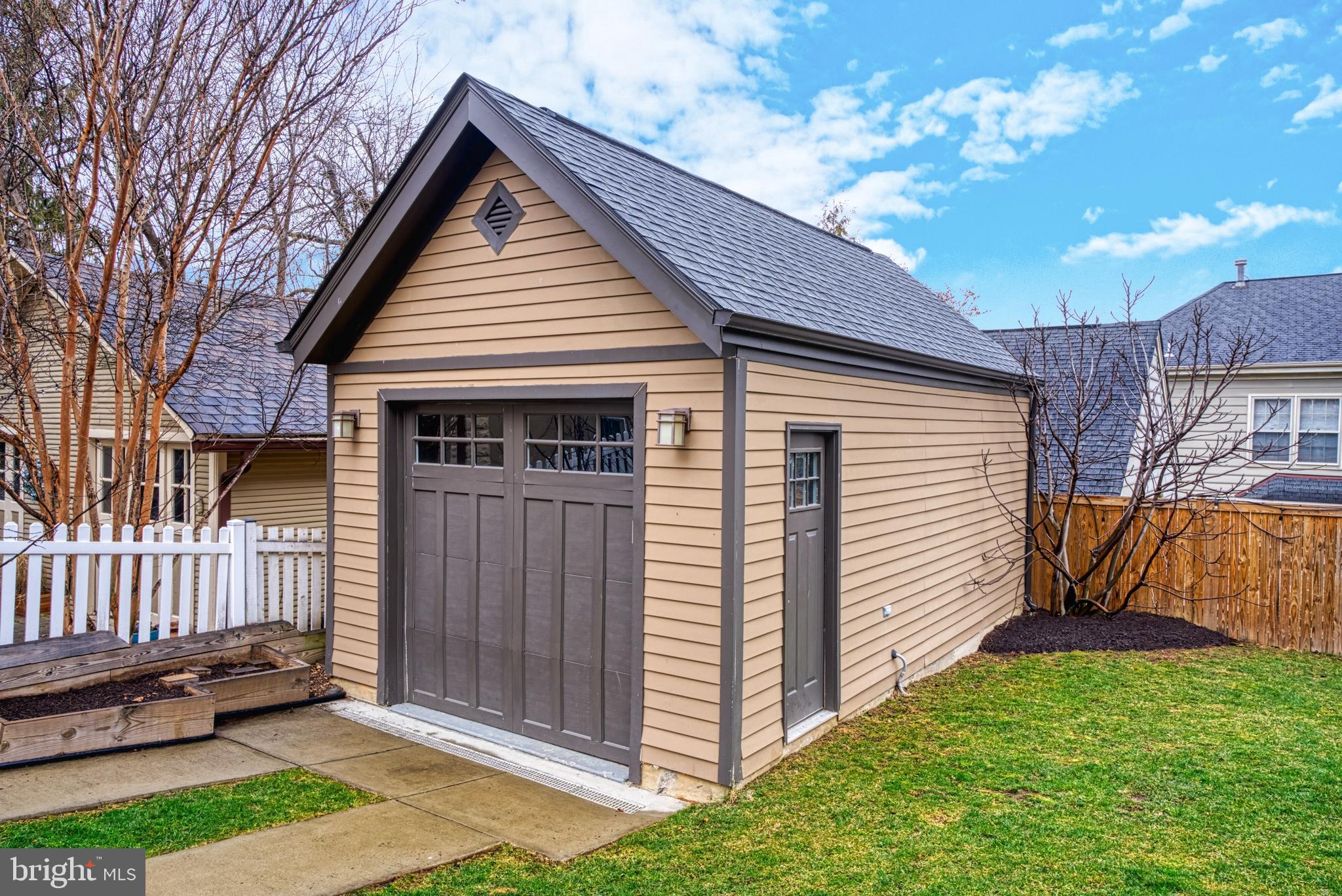 LYON PARK - Residential