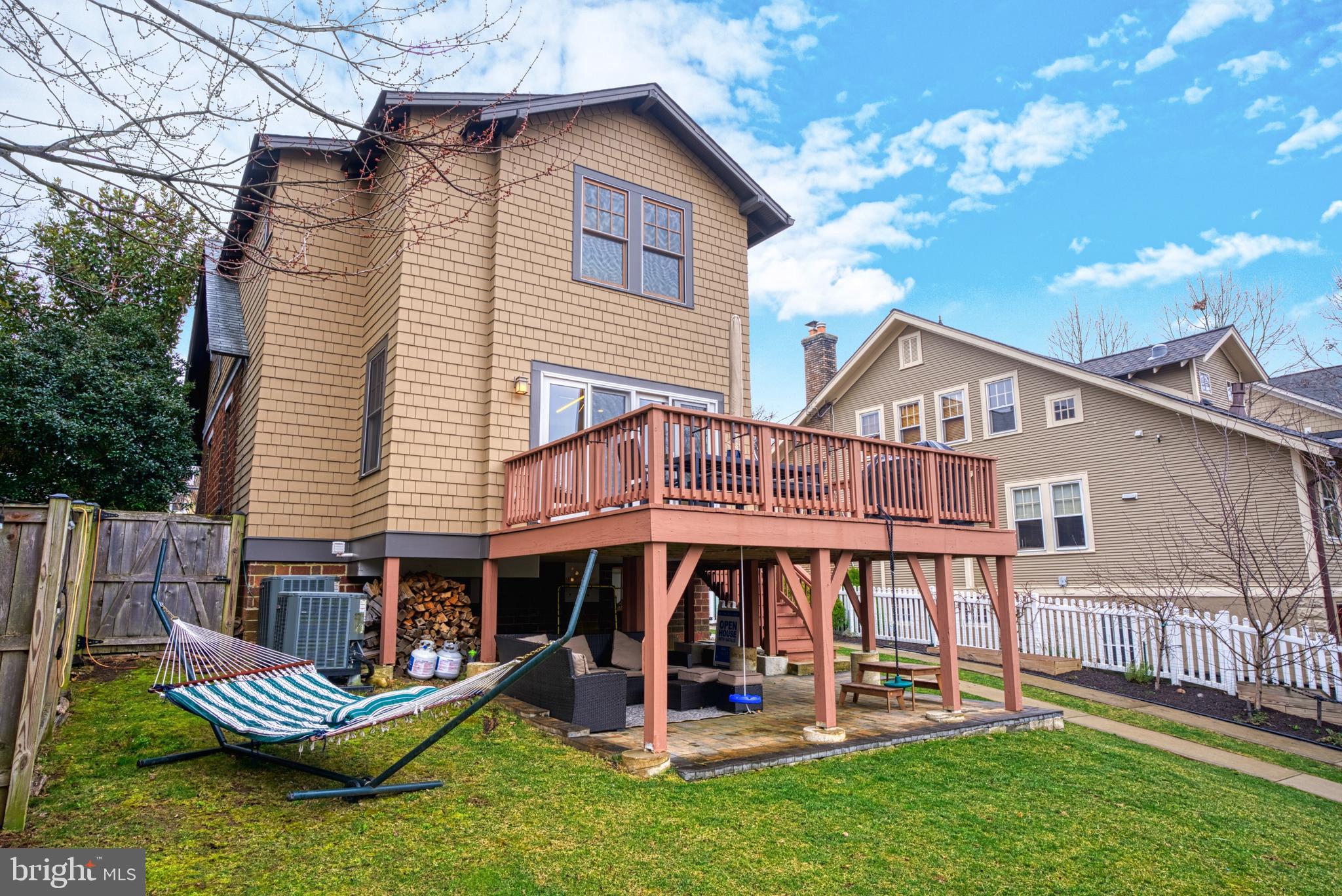 LYON PARK - Residential