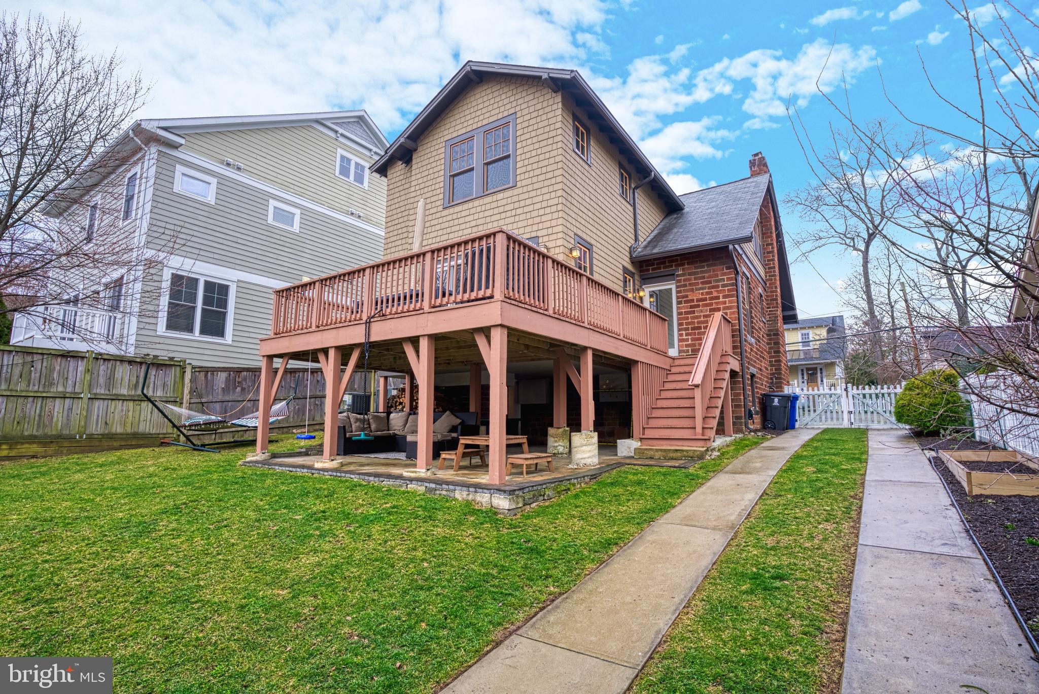 LYON PARK - Residential