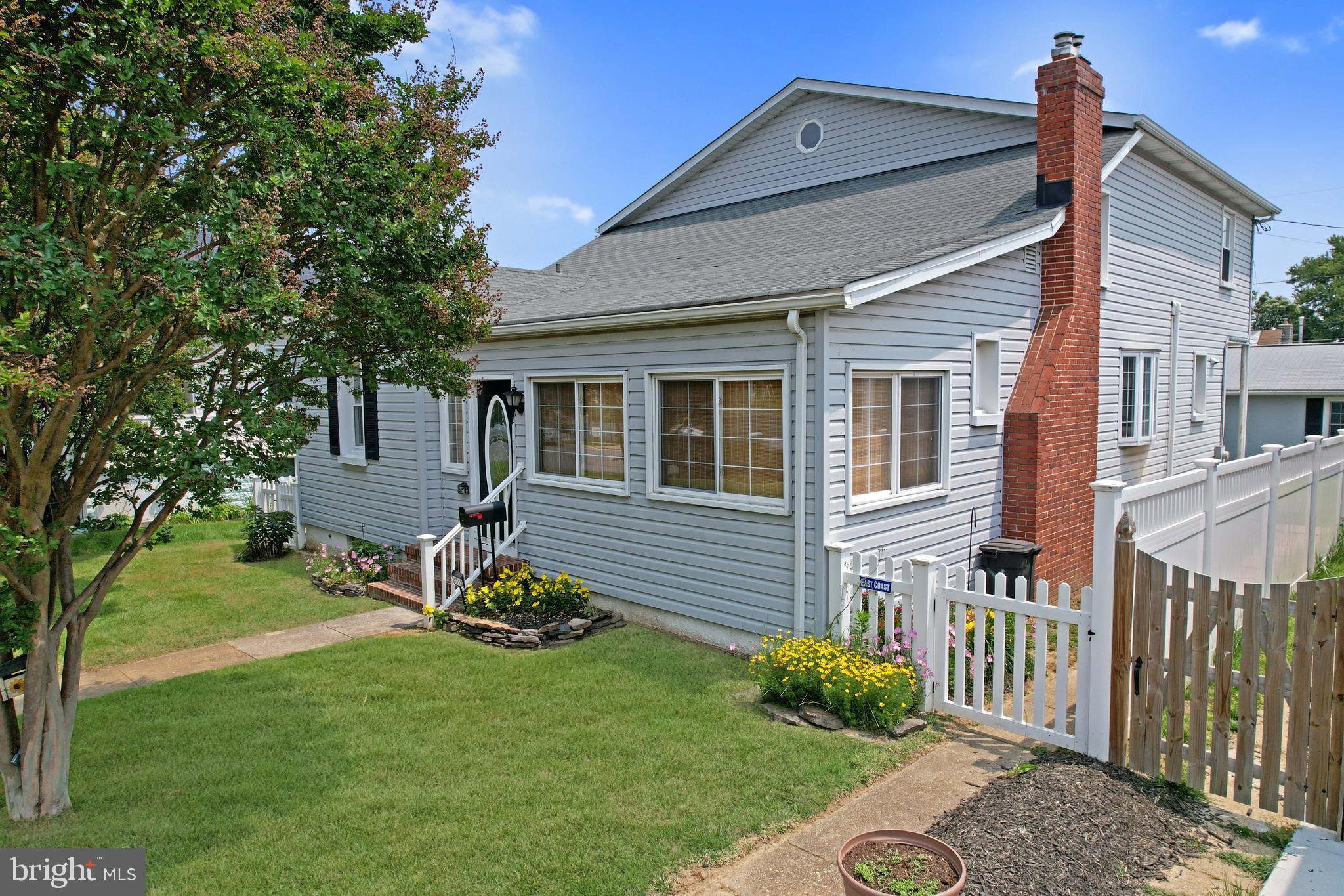 ROLAND TERRACE - Residential
