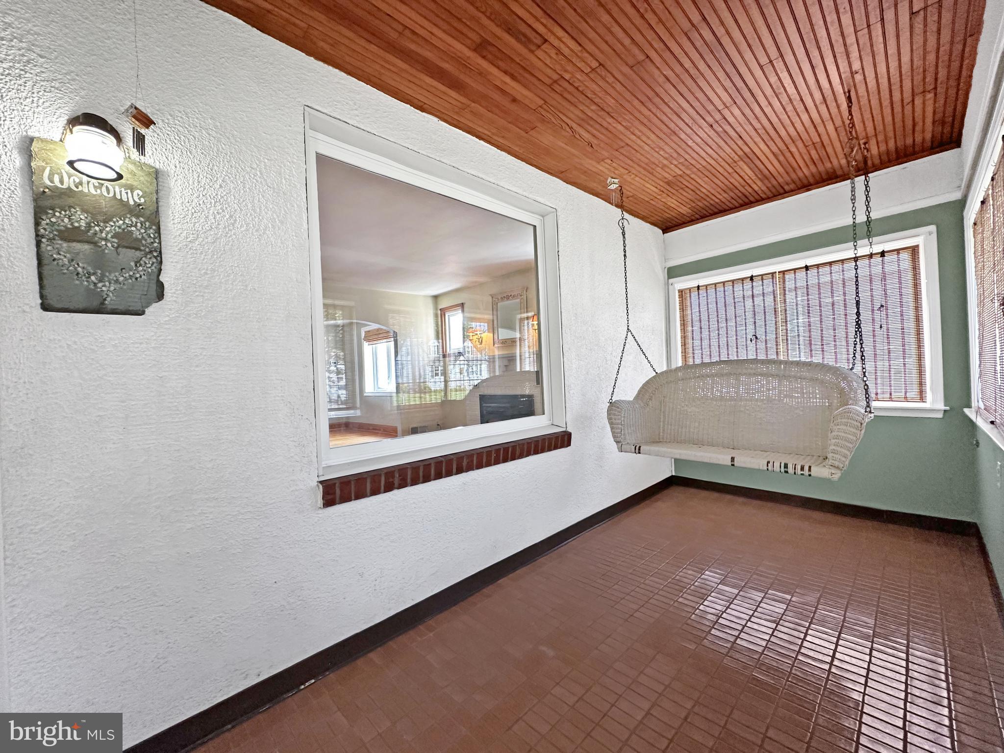 ROLAND TERRACE - Residential