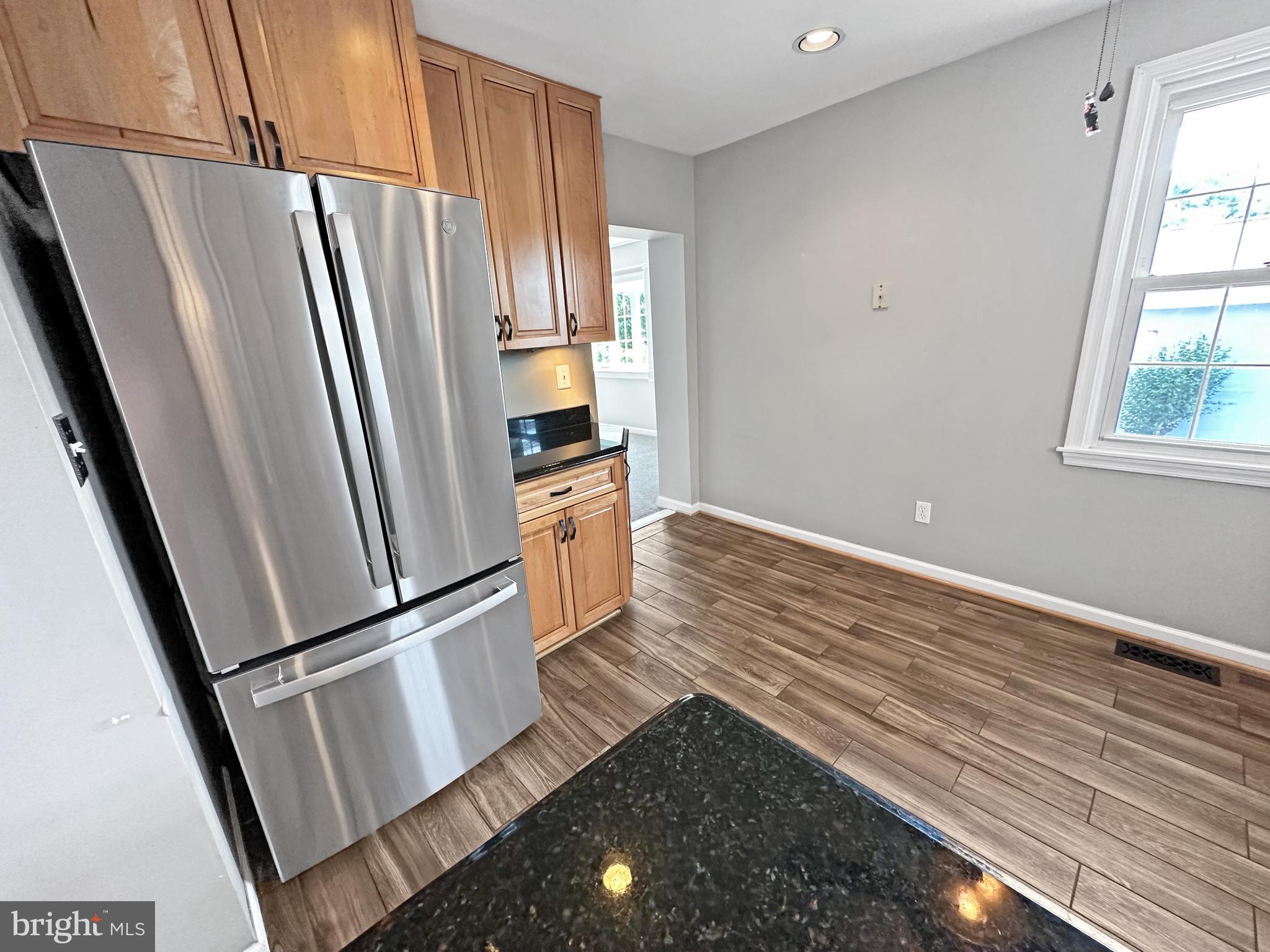 ROLAND TERRACE - Residential