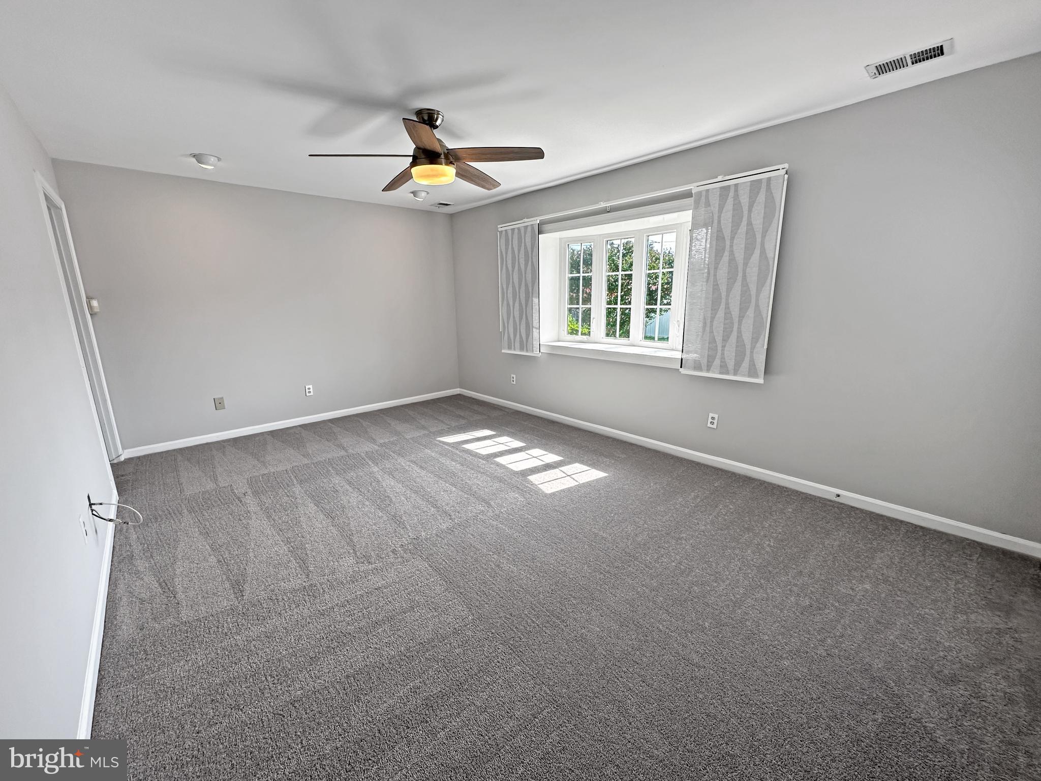ROLAND TERRACE - Residential