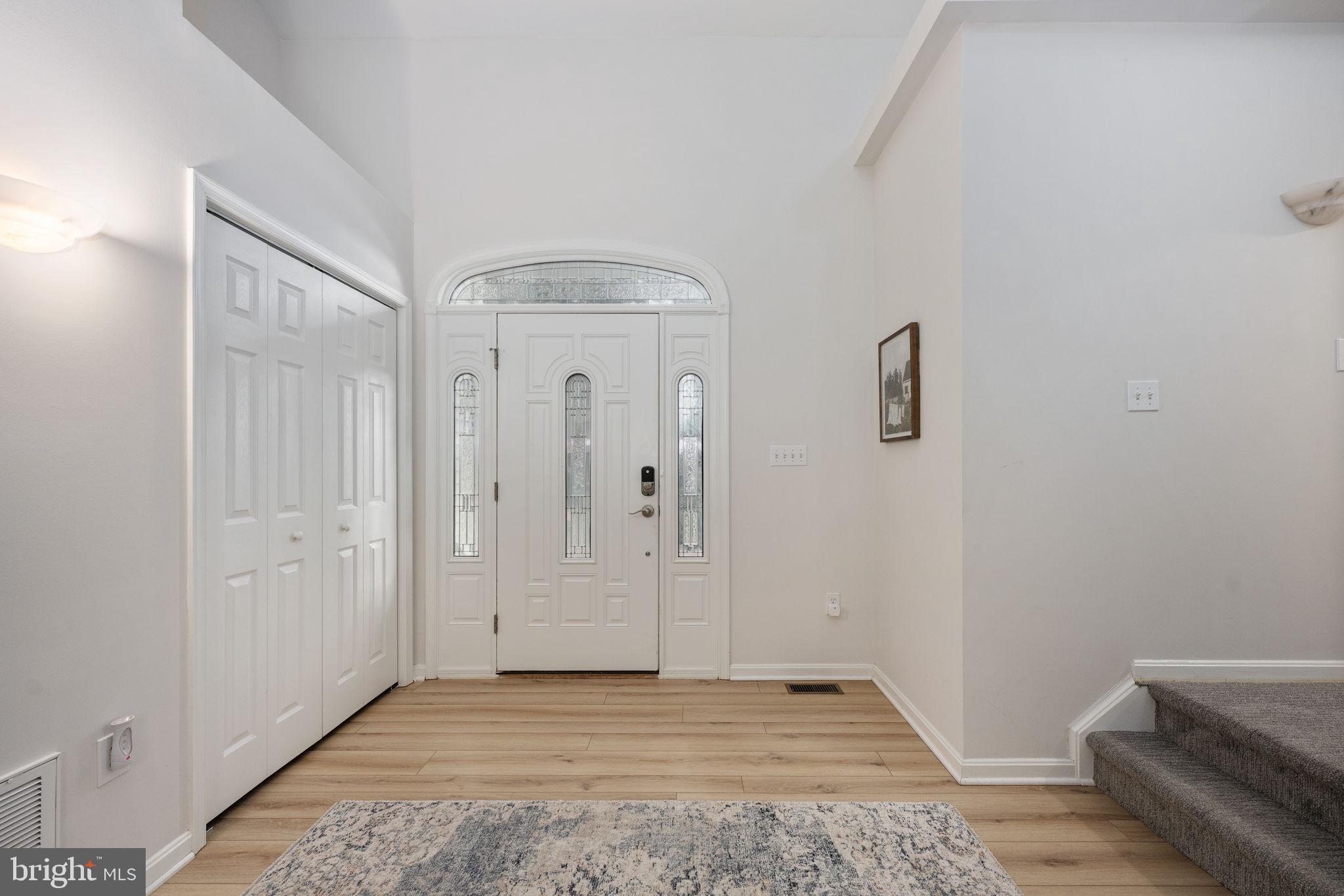 LAKE CAROLINE - Residential