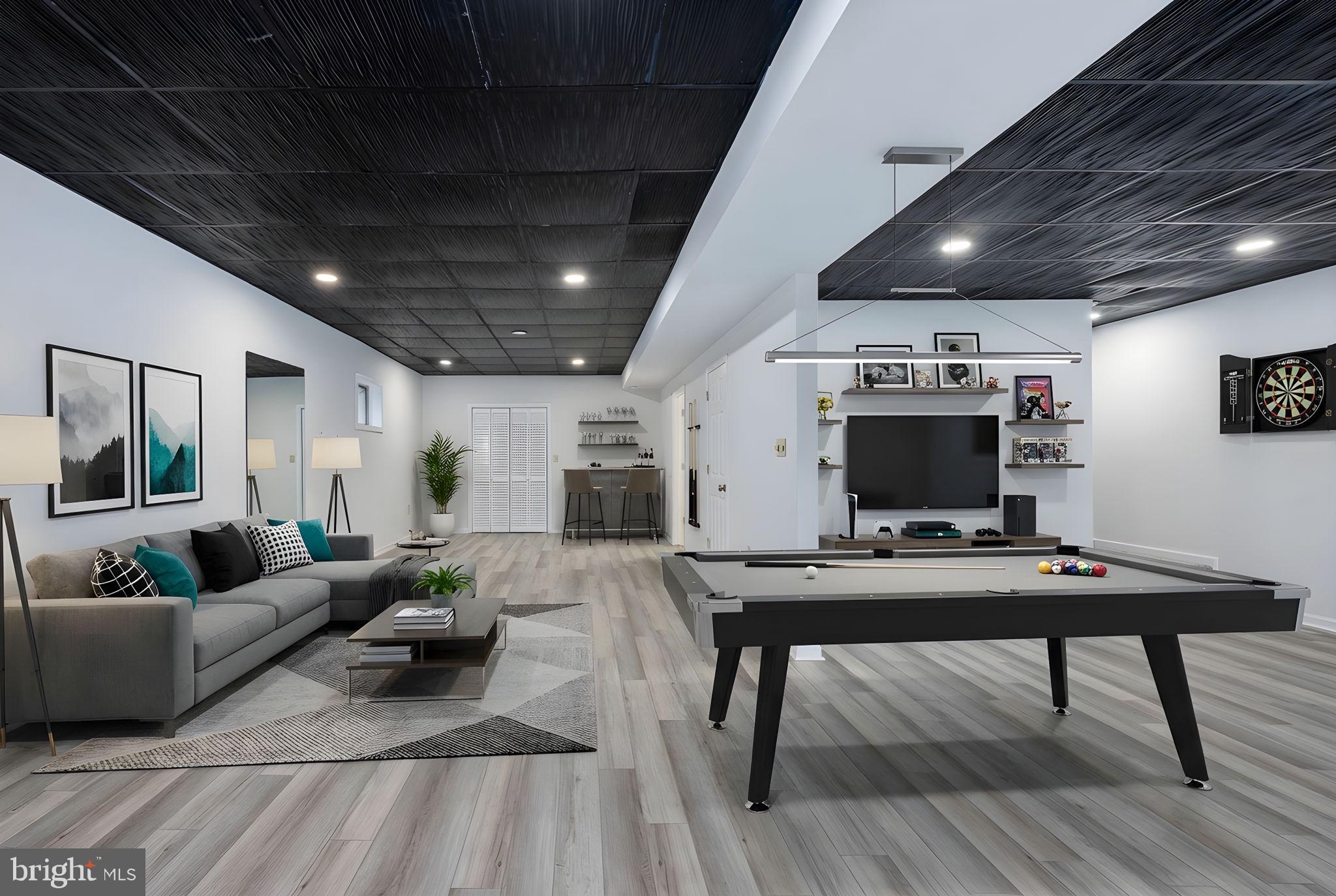 LAKE CAROLINE - Residential