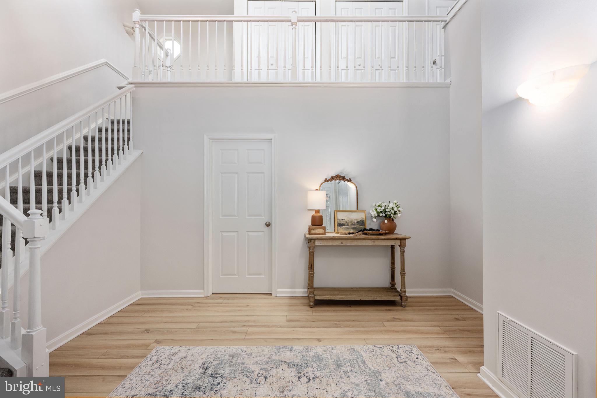 LAKE CAROLINE - Residential