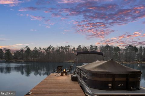 476 LAKE CAROLINE DRIVE RUTHER GLEN VA 22546