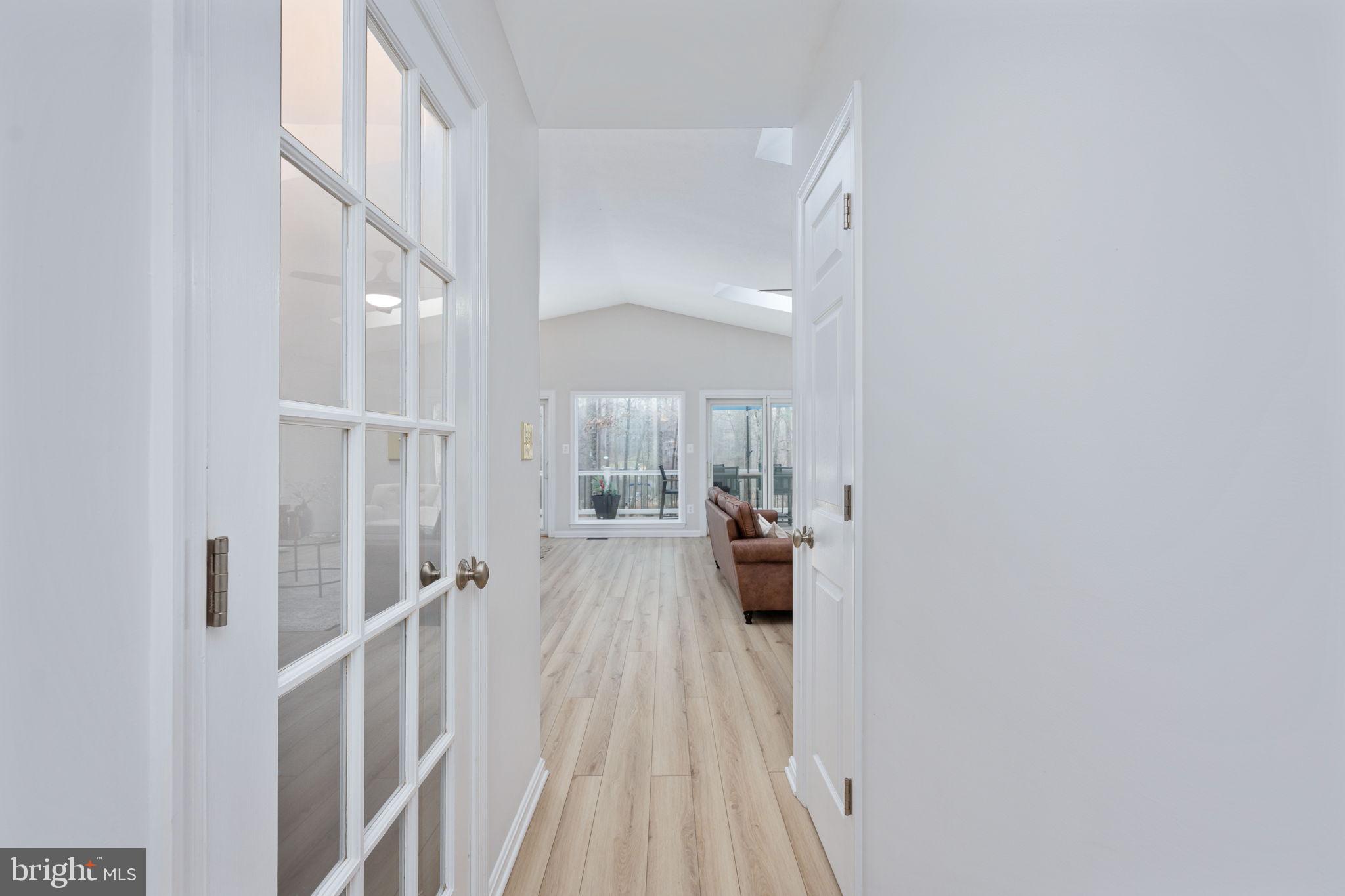 LAKE CAROLINE - Residential