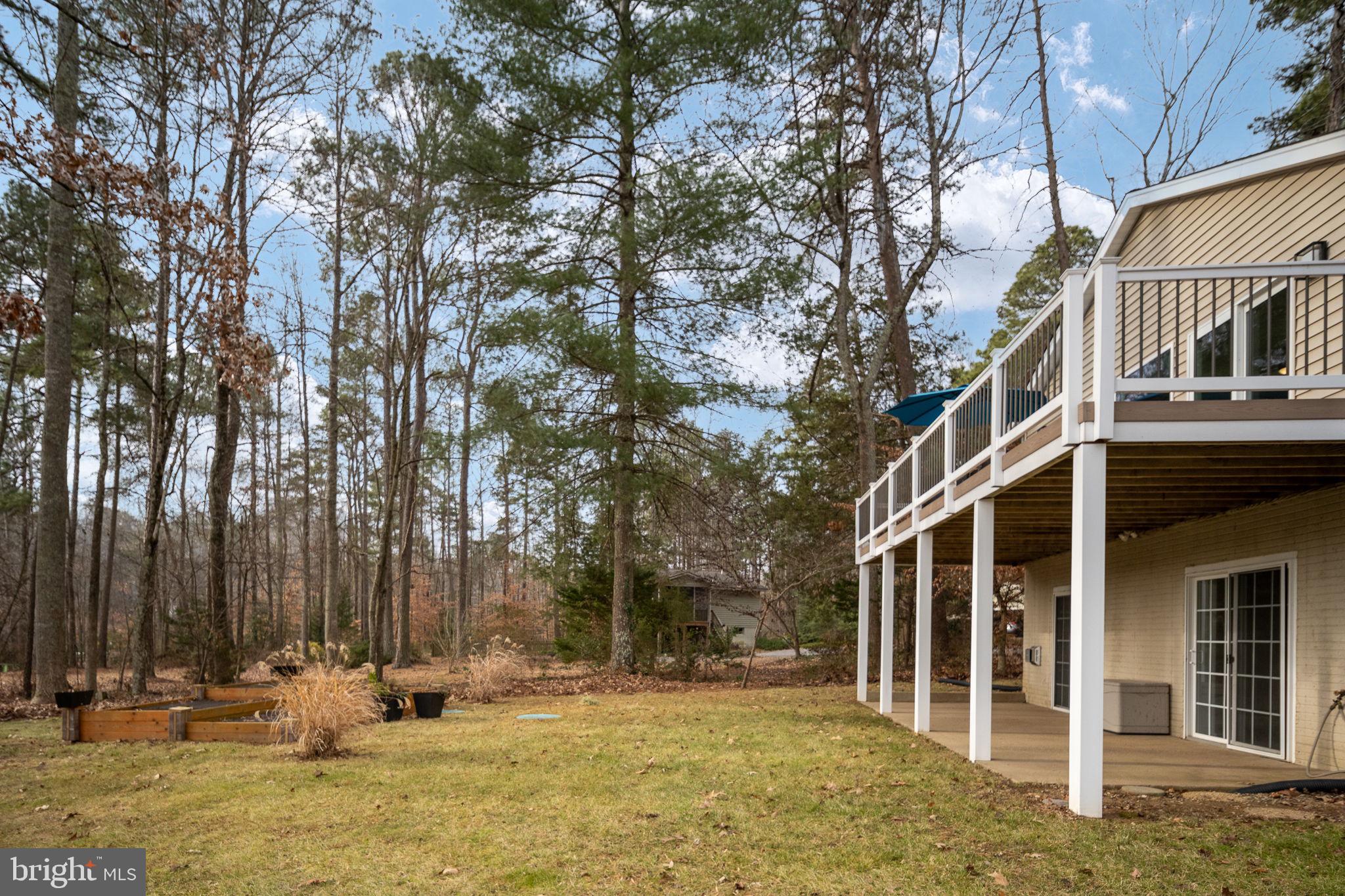 LAKE CAROLINE - Residential