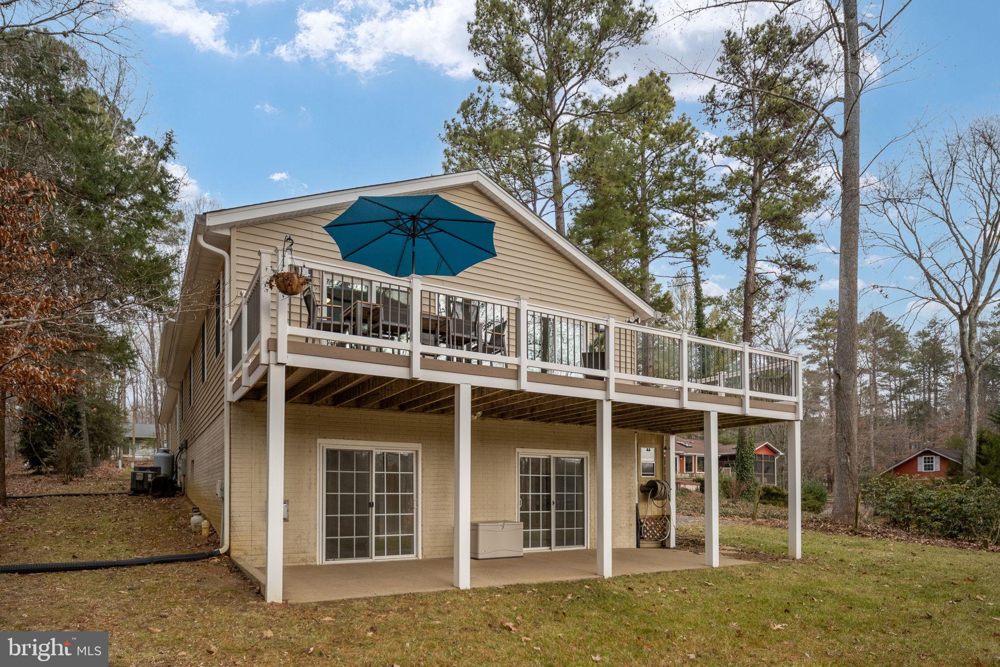 LAKE CAROLINE - Residential