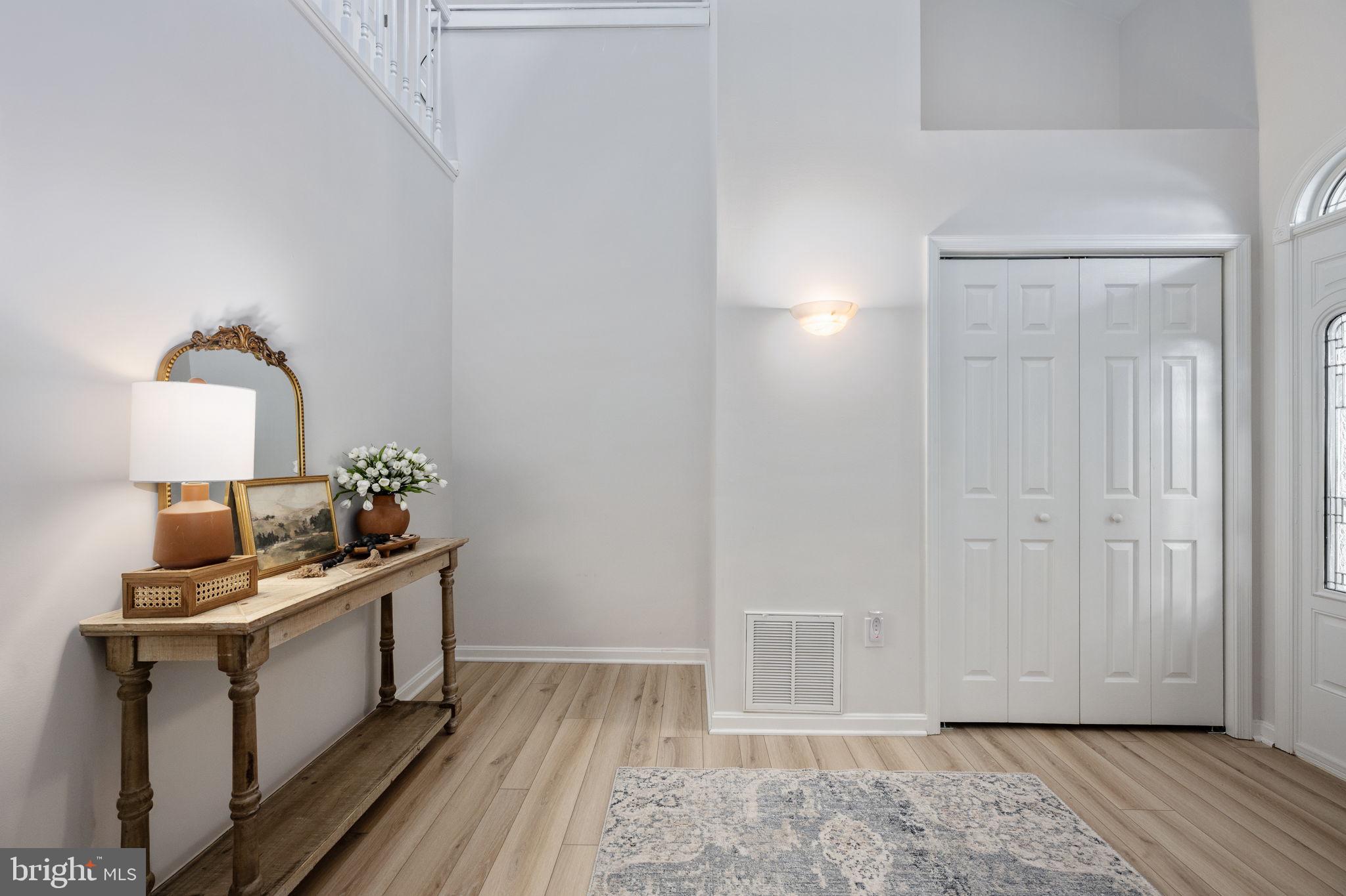 LAKE CAROLINE - Residential