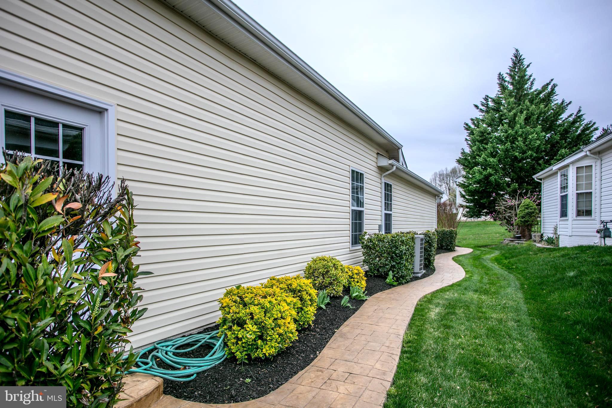 FOUR SEASONS IN HISTORIC VIRGINIA - Residential