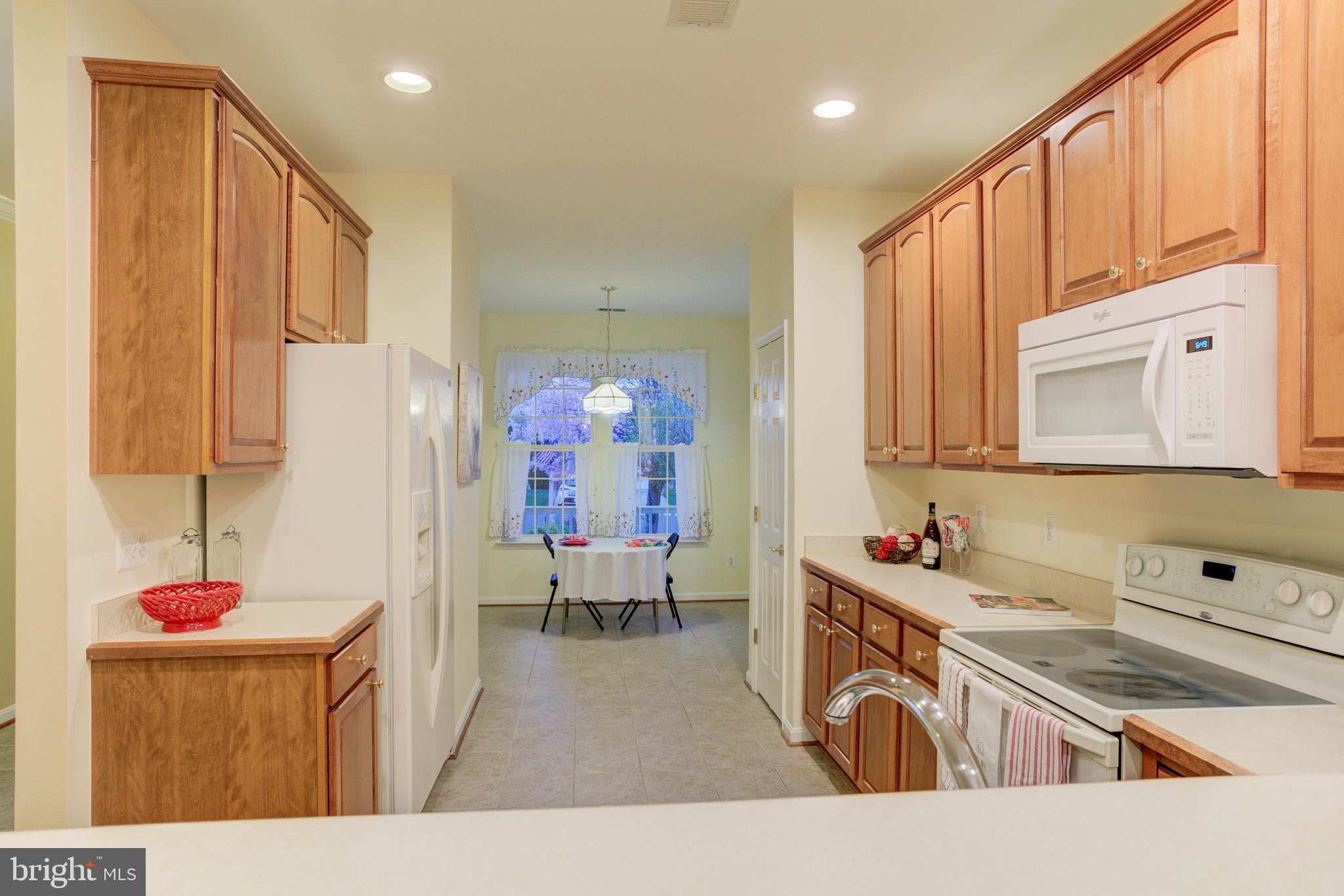 FOUR SEASONS IN HISTORIC VIRGINIA - Residential