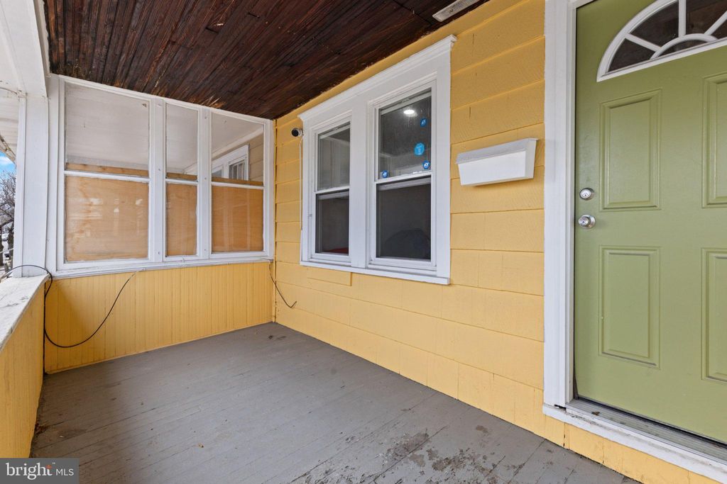 Photo of 433 S Logan Avenue, TRENTON, NJ 08629 (MLS # NJME2074264)