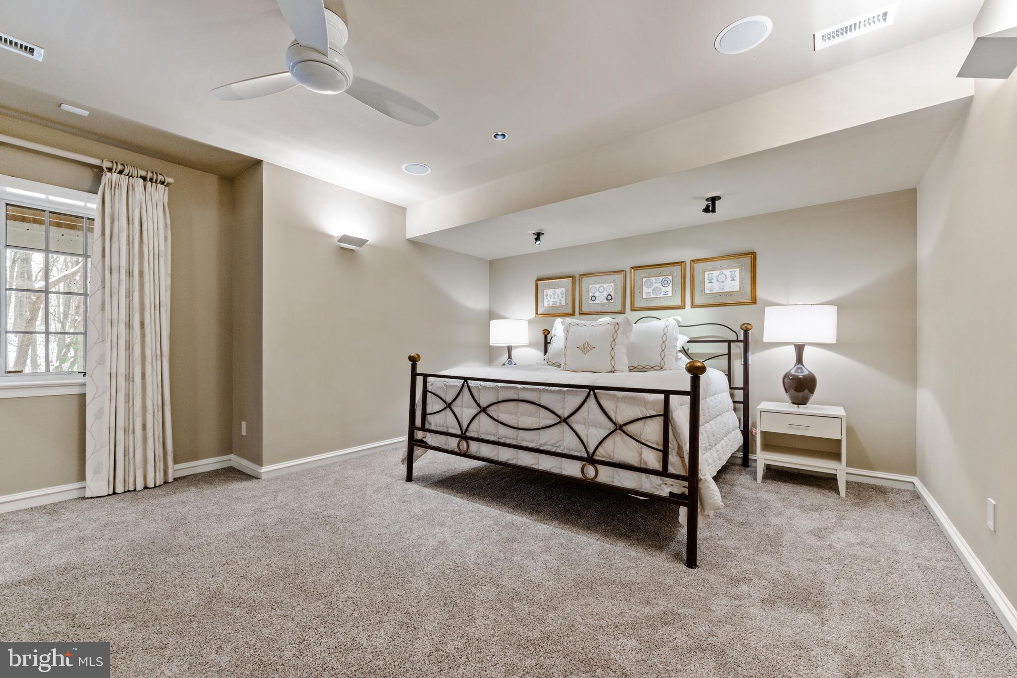 CAVES VALLEY - Residential