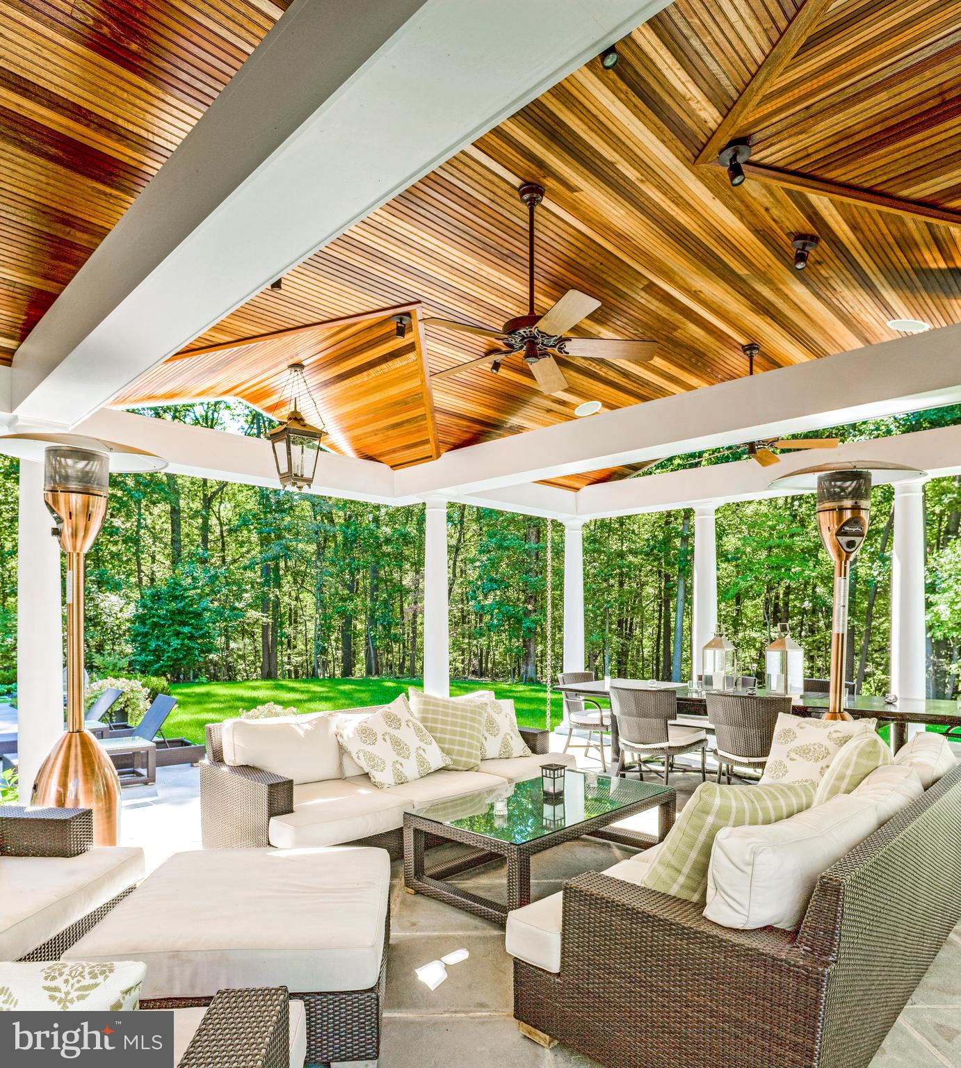 CAVES VALLEY - Residential