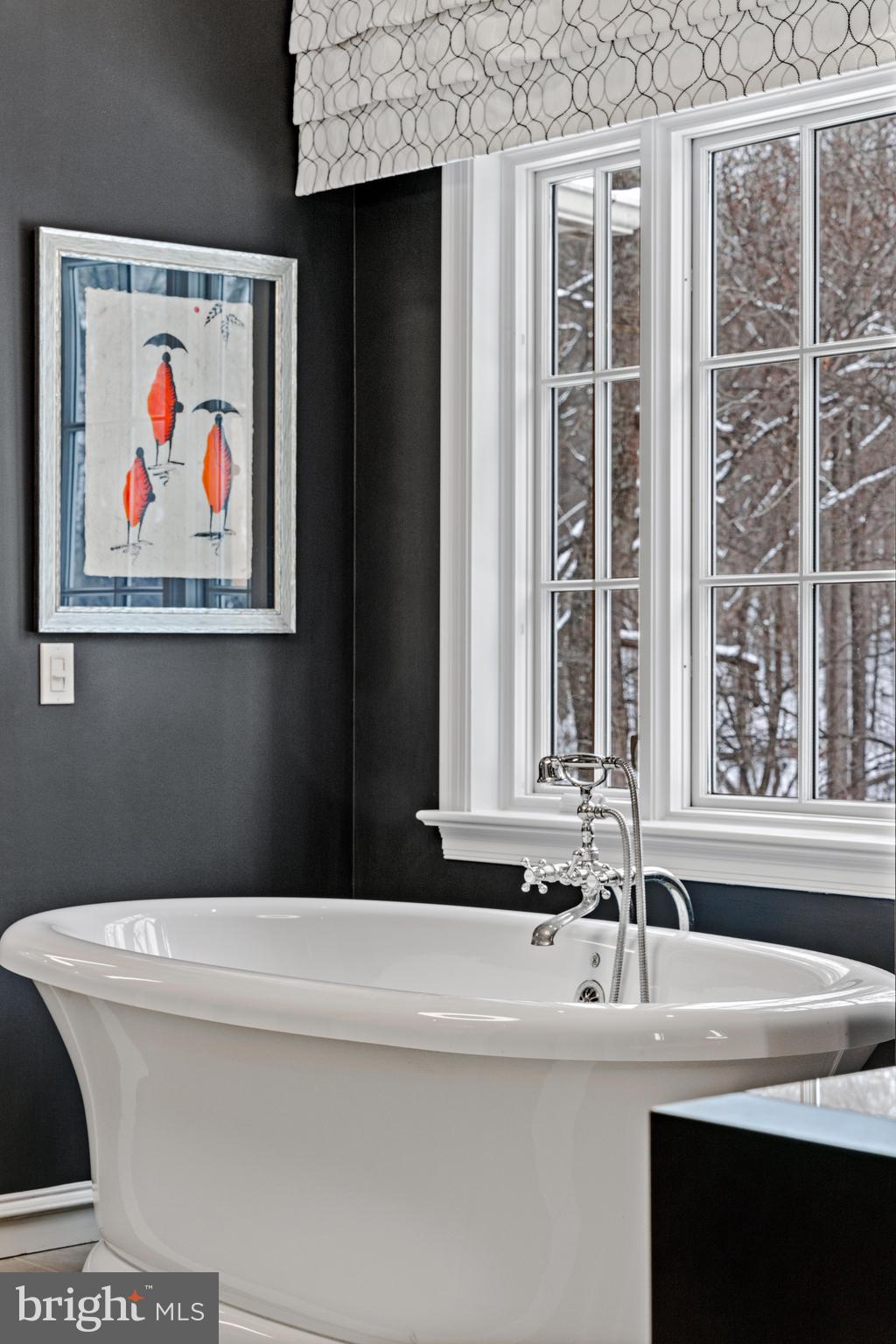 CAVES VALLEY - Residential