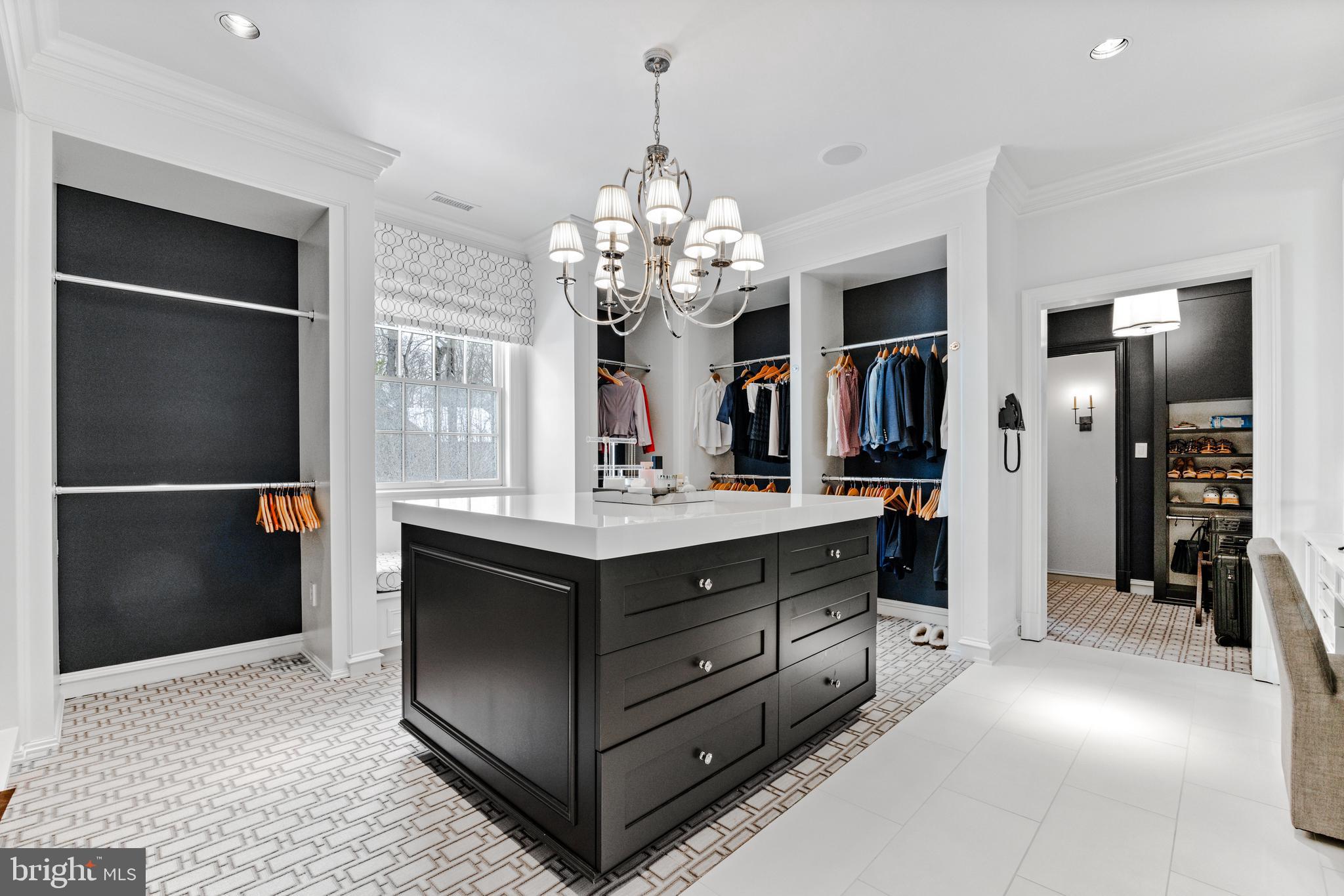 CAVES VALLEY - Residential