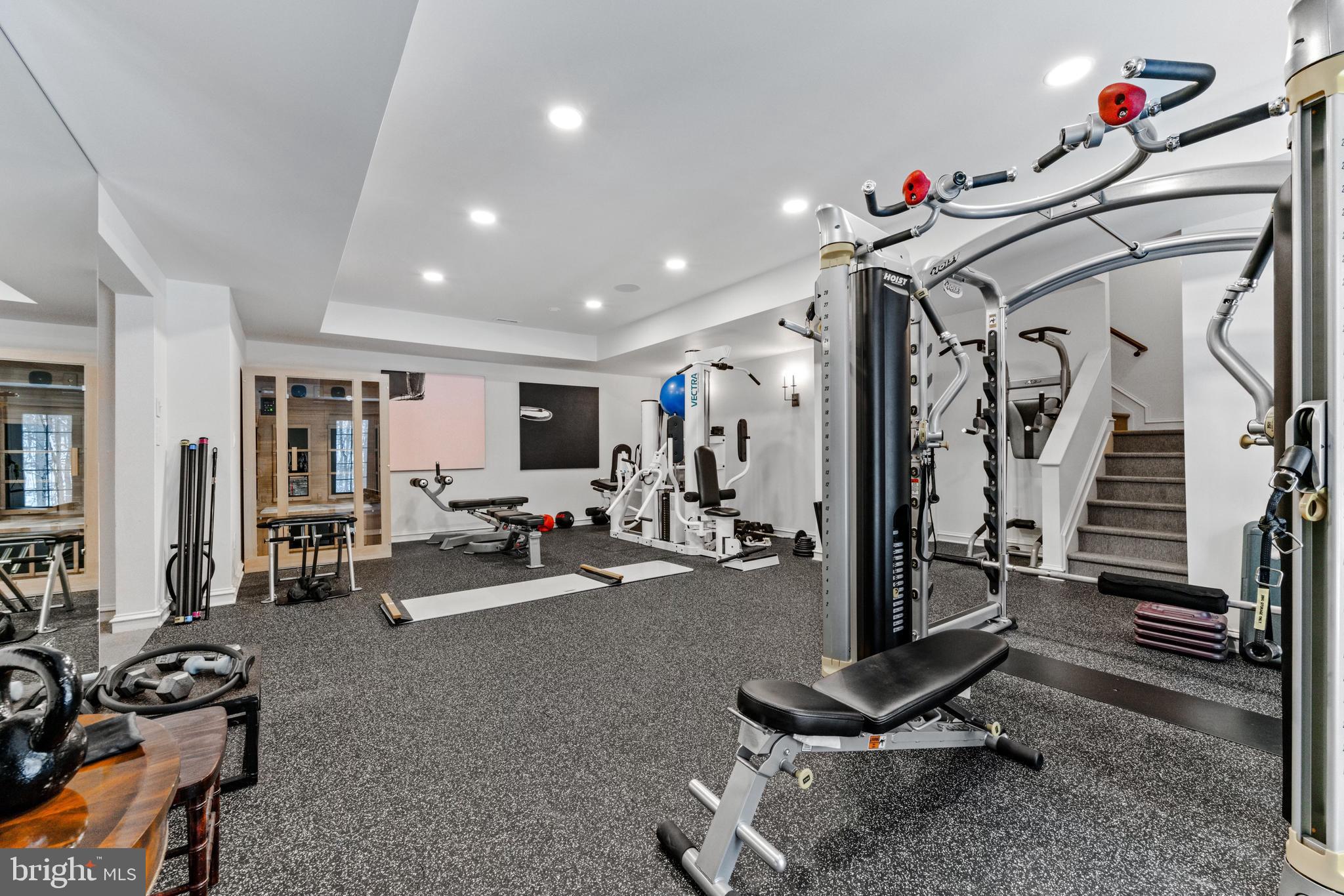 CAVES VALLEY - Residential