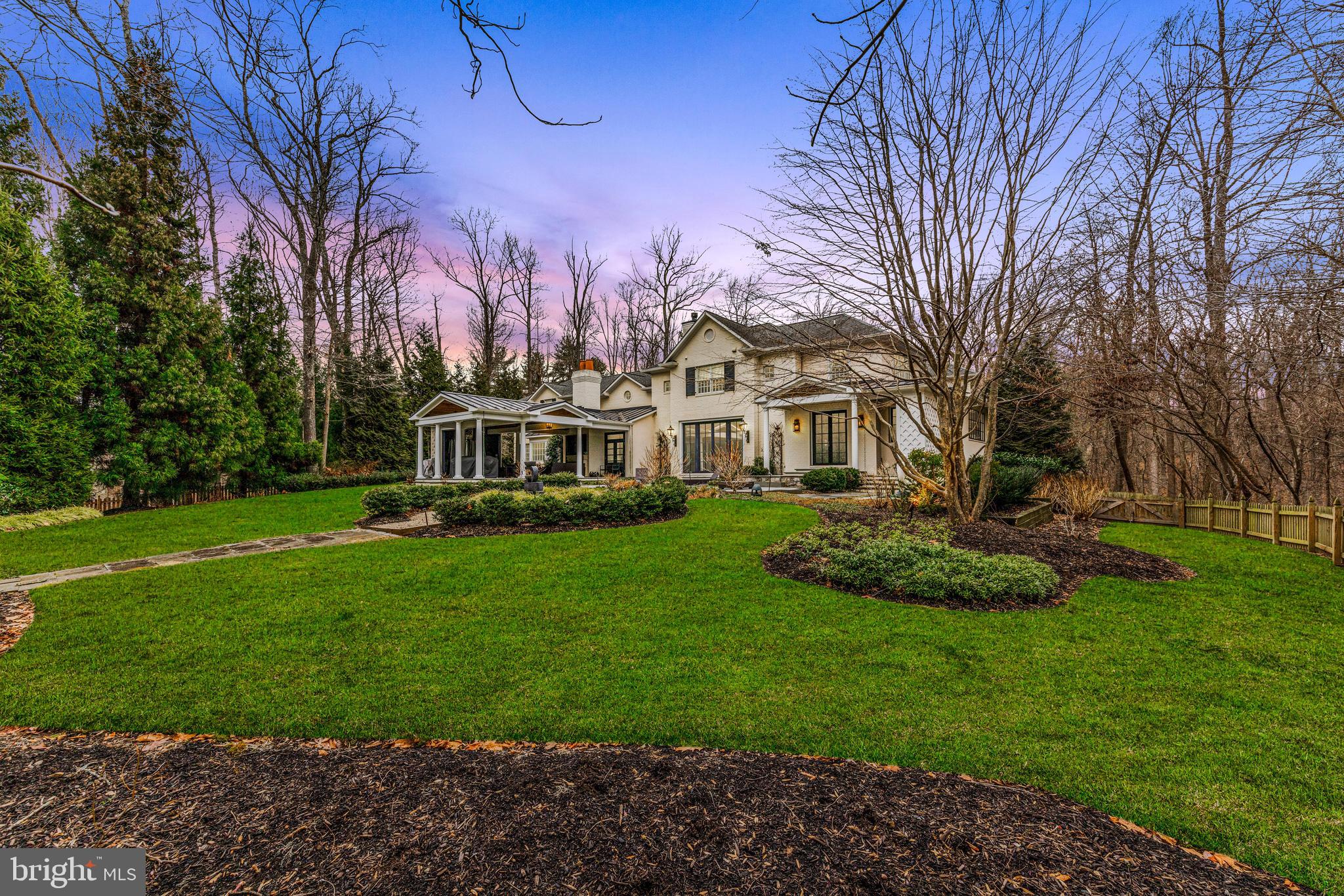 CAVES VALLEY - Residential