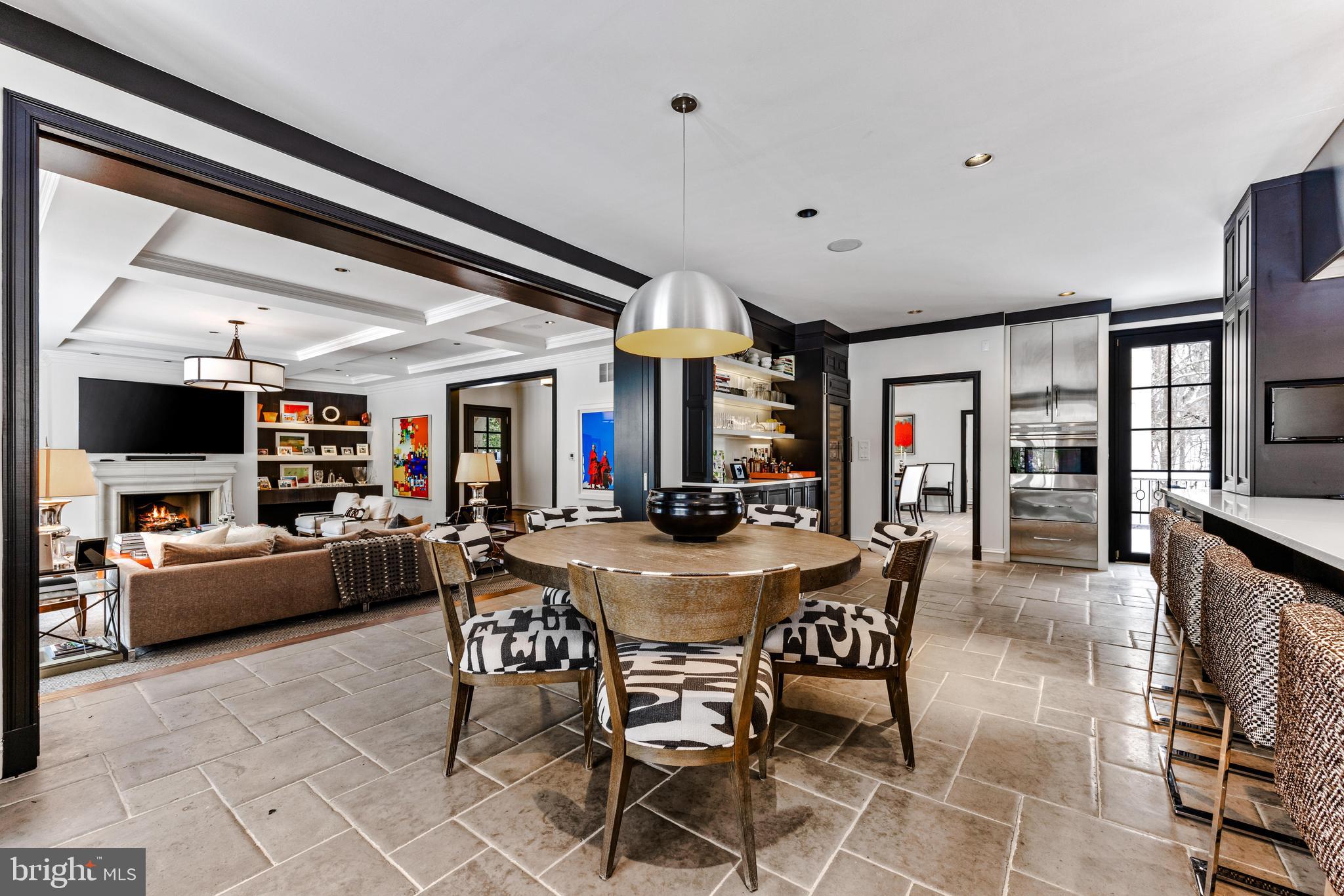 CAVES VALLEY - Residential