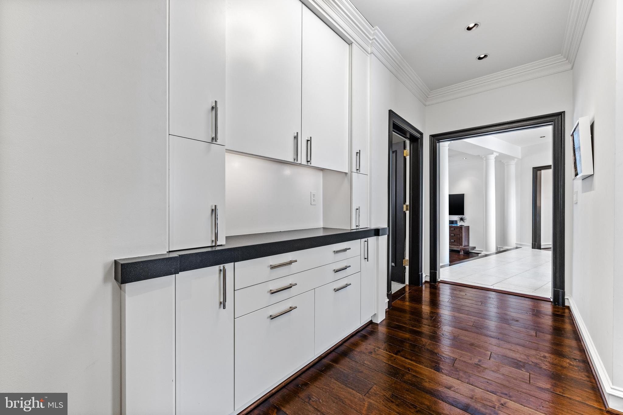 CAVES VALLEY - Residential