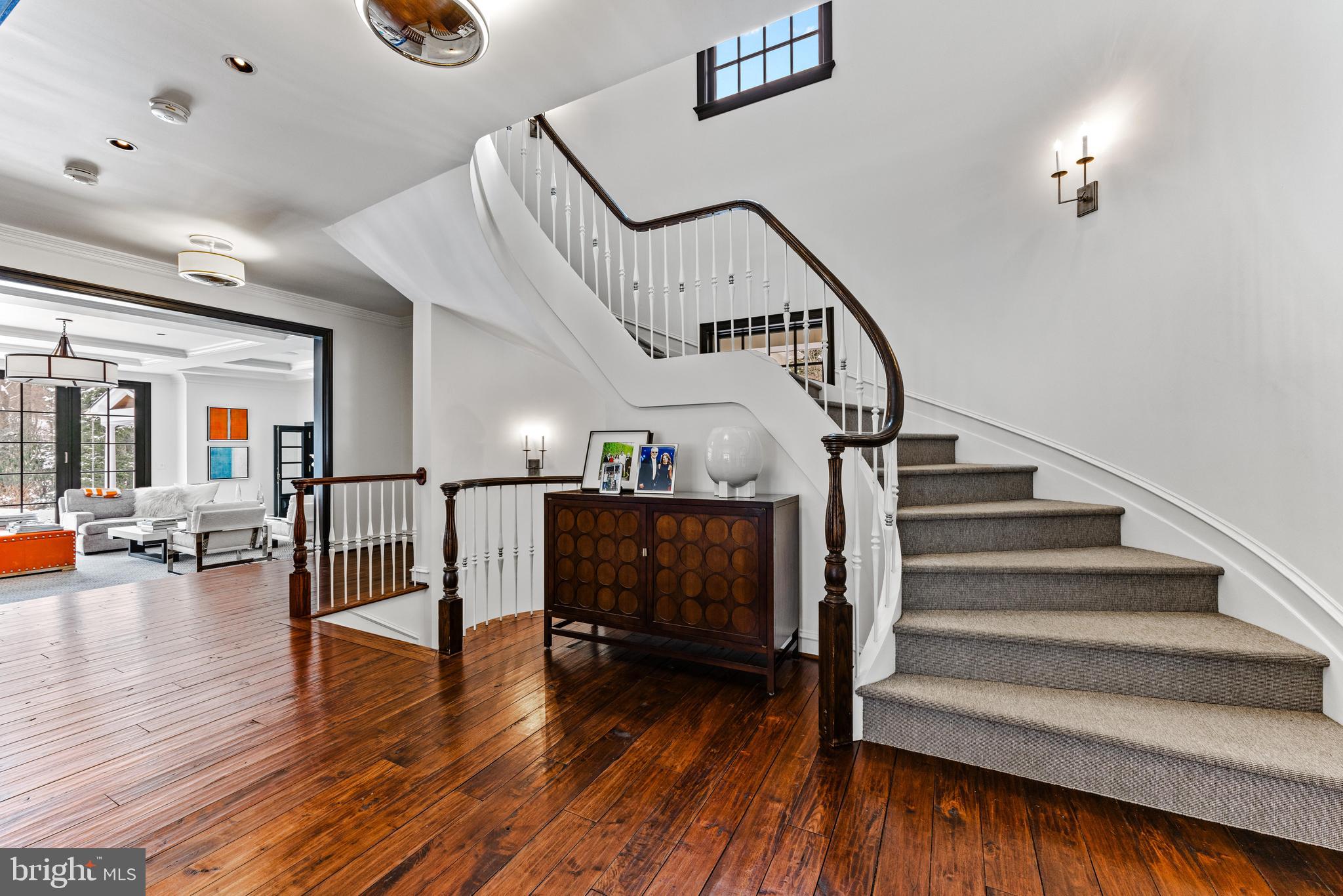 CAVES VALLEY - Residential