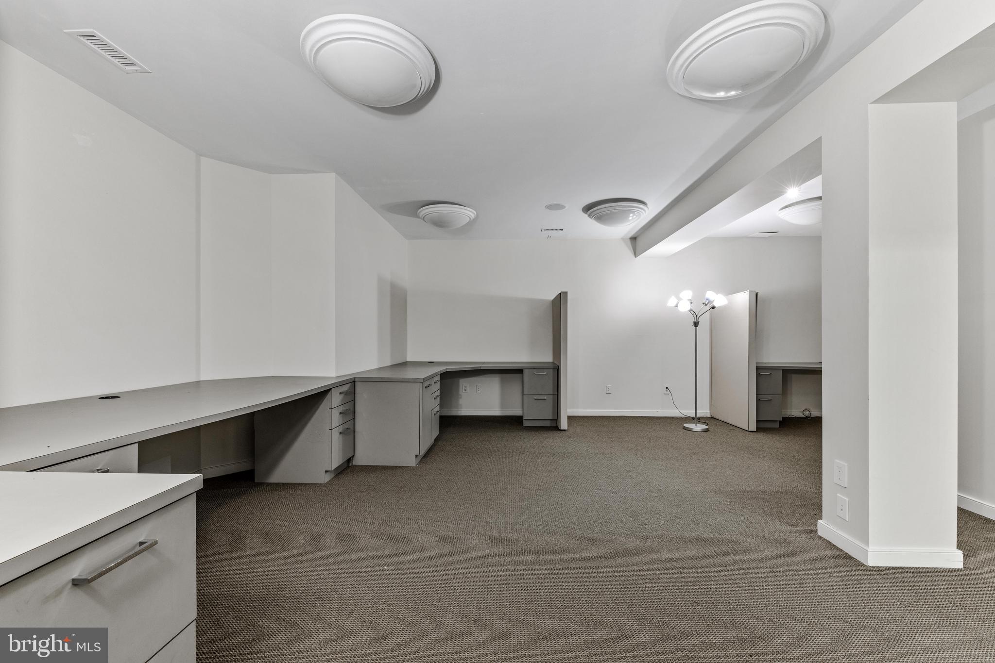 CAVES VALLEY - Residential