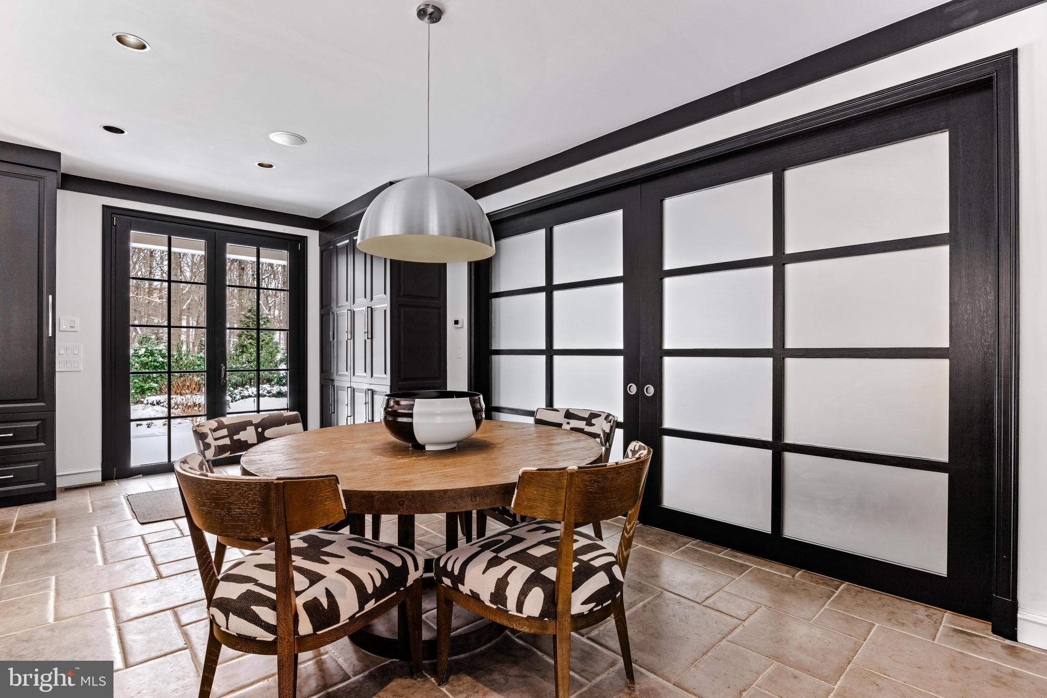 CAVES VALLEY - Residential