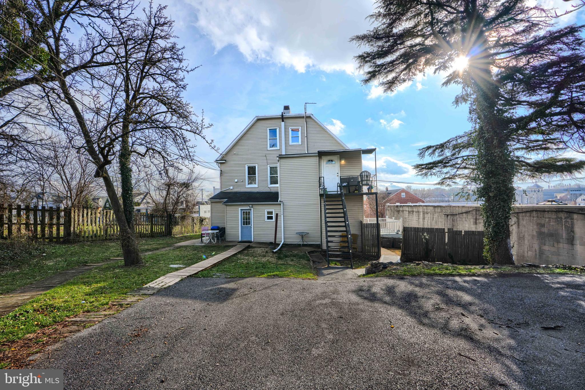 HAMILTON HEIGHTS - Residential Lease