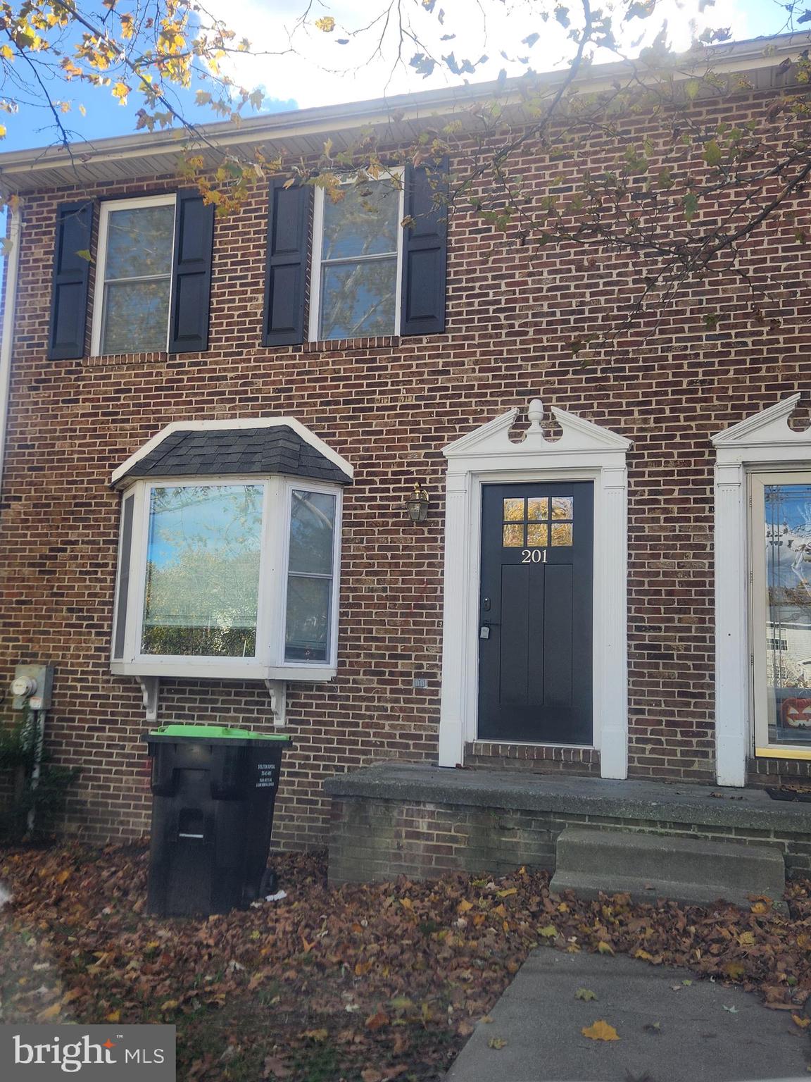 BROOKLAND HEIGHTS - Residential Lease