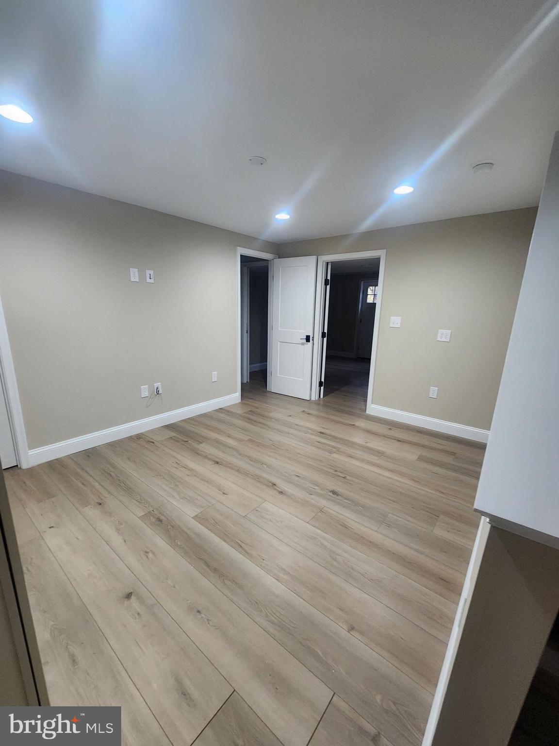 BROOKLAND HEIGHTS - Residential Lease