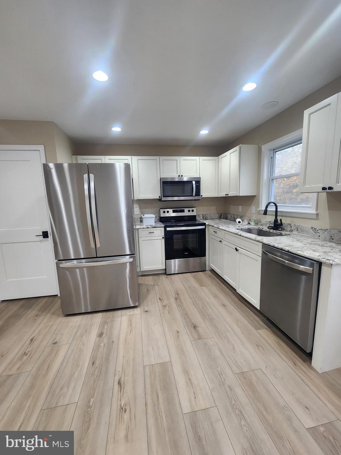 BROOKLAND HEIGHTS - Residential Lease