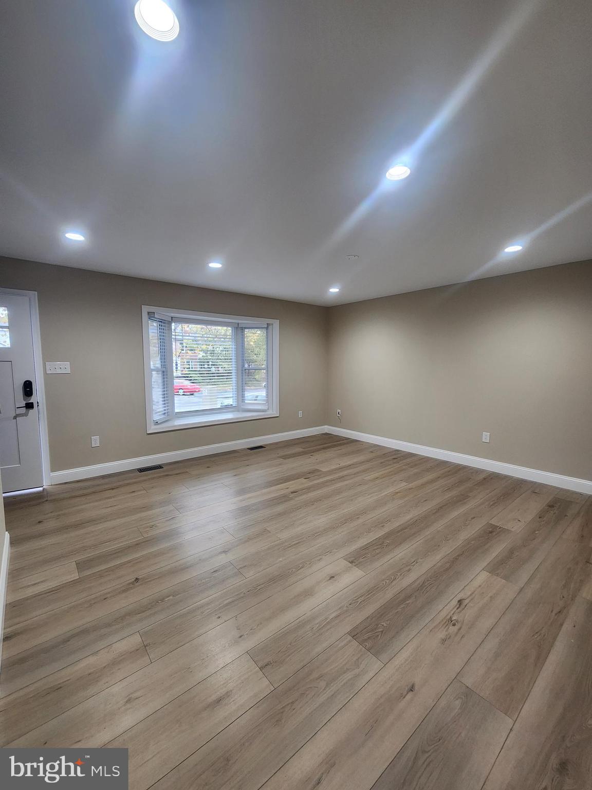 BROOKLAND HEIGHTS - Residential Lease