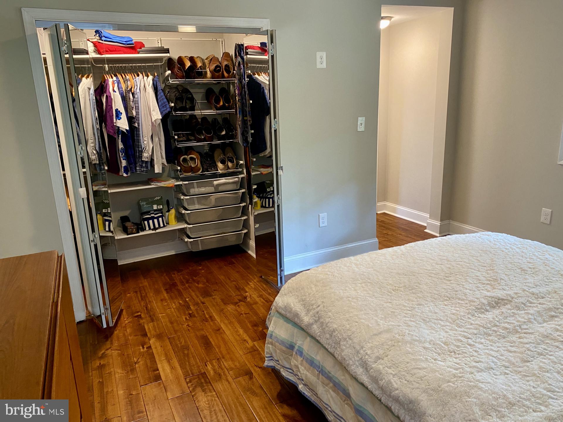 LAURAVILLE HISTORIC DISTRICT - Residential