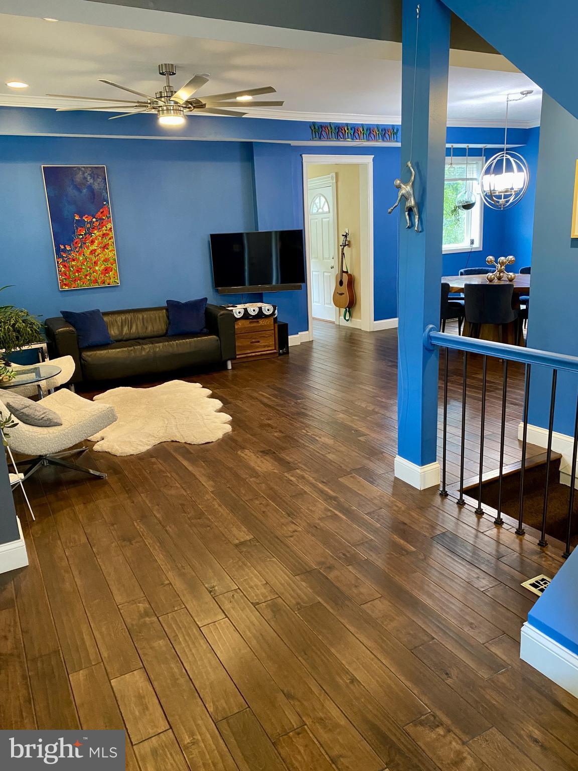 LAURAVILLE HISTORIC DISTRICT - Residential