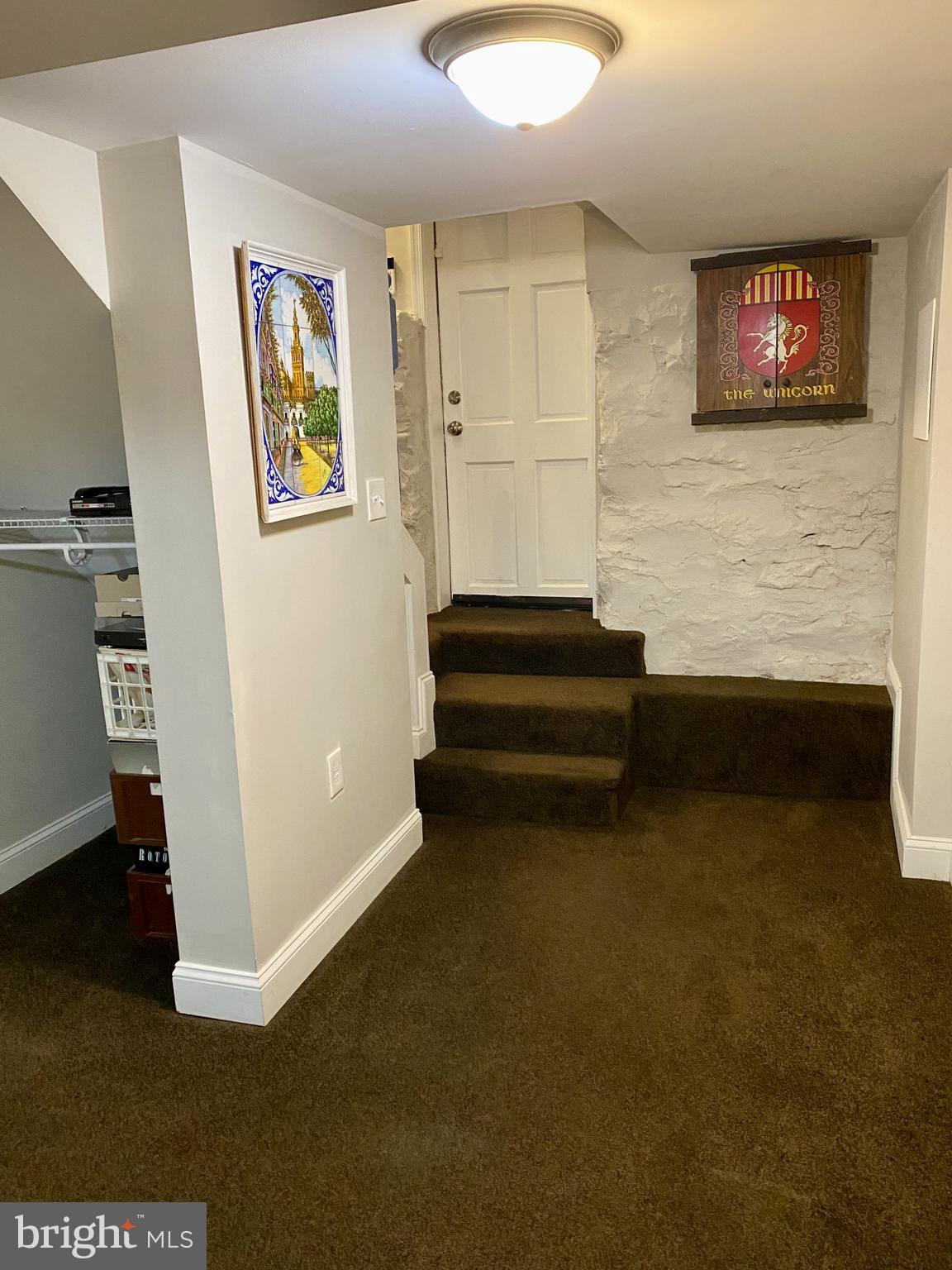 LAURAVILLE HISTORIC DISTRICT - Residential